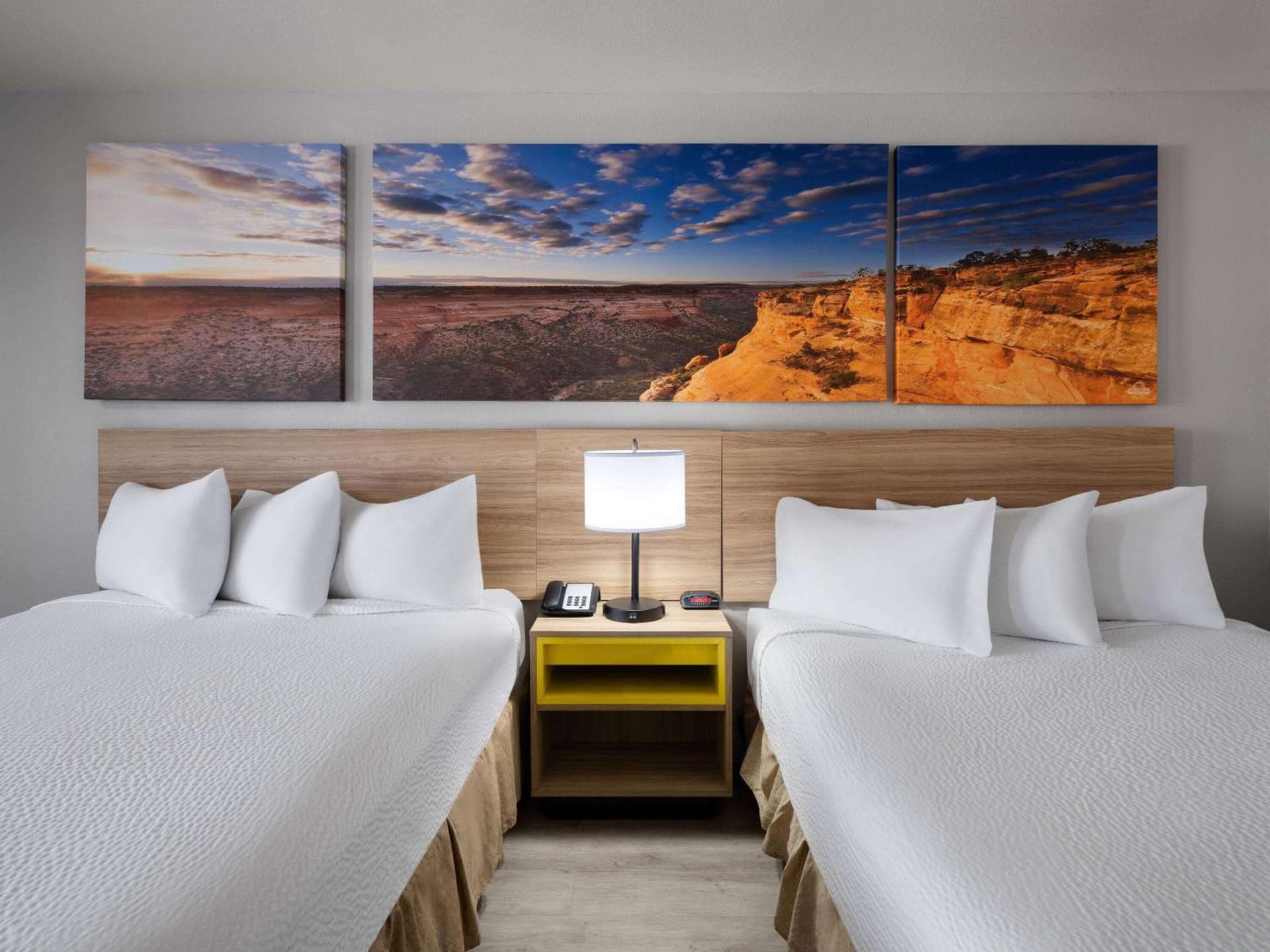 Days Inn by Wyndham Las Vegas Airport Near the Strip gallery photo in Las Vegas, NV — image 23