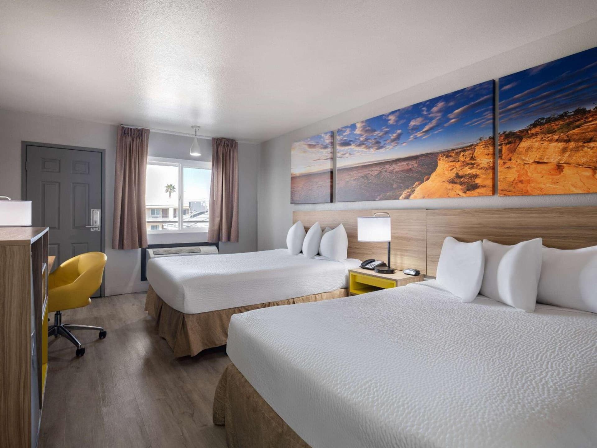 Days Inn by Wyndham Las Vegas Airport Near the Strip gallery photo in Las Vegas, NV — image 28