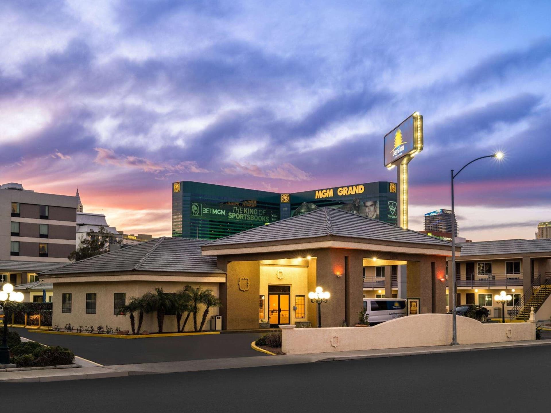 Days Inn by Wyndham Las Vegas Airport Near the Strip gallery photo in Las Vegas, NV — image 22