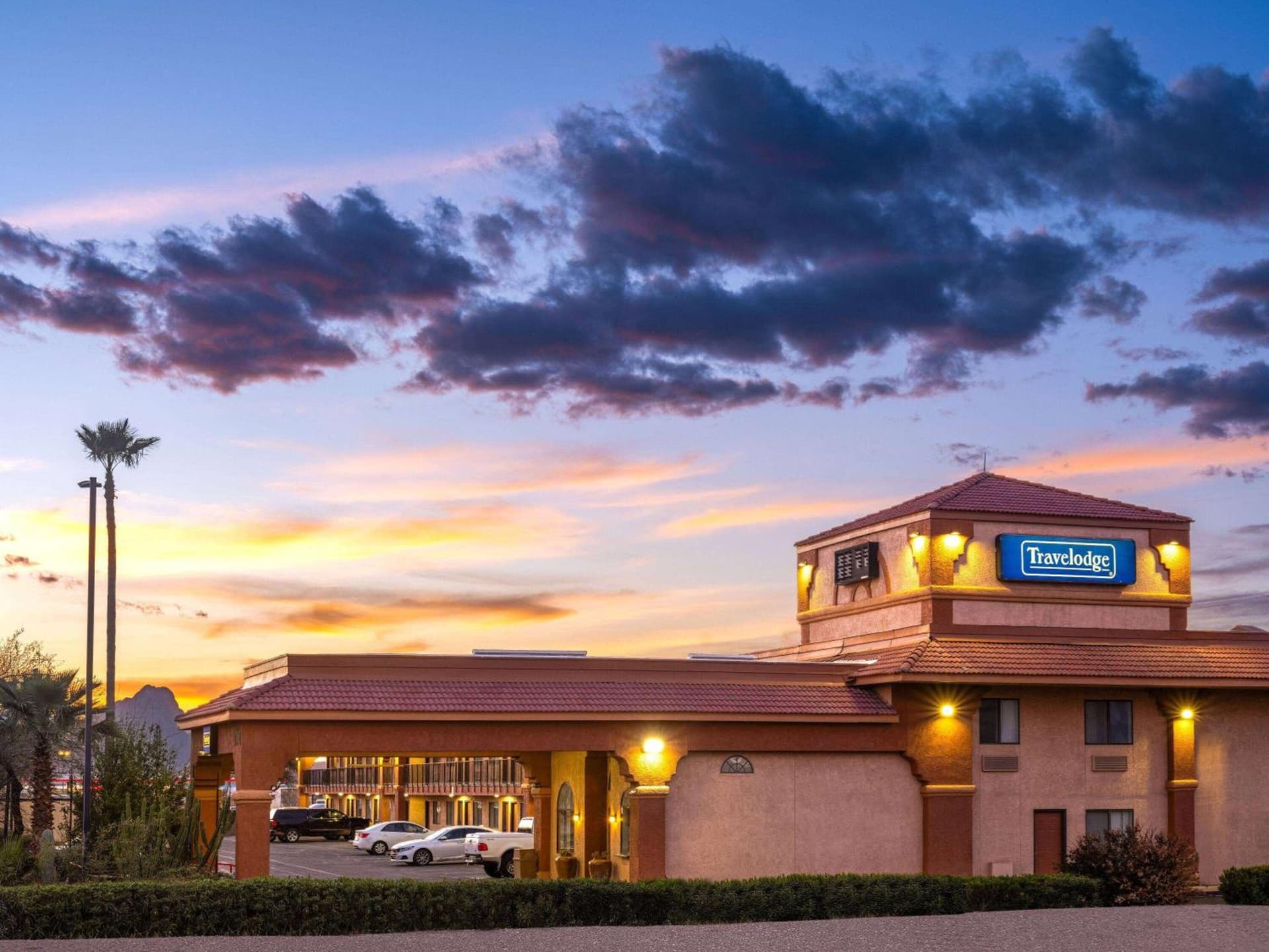 Travelodge by Wyndham Tucson AZ property views in Tucson, AZ — gallery photo 3
