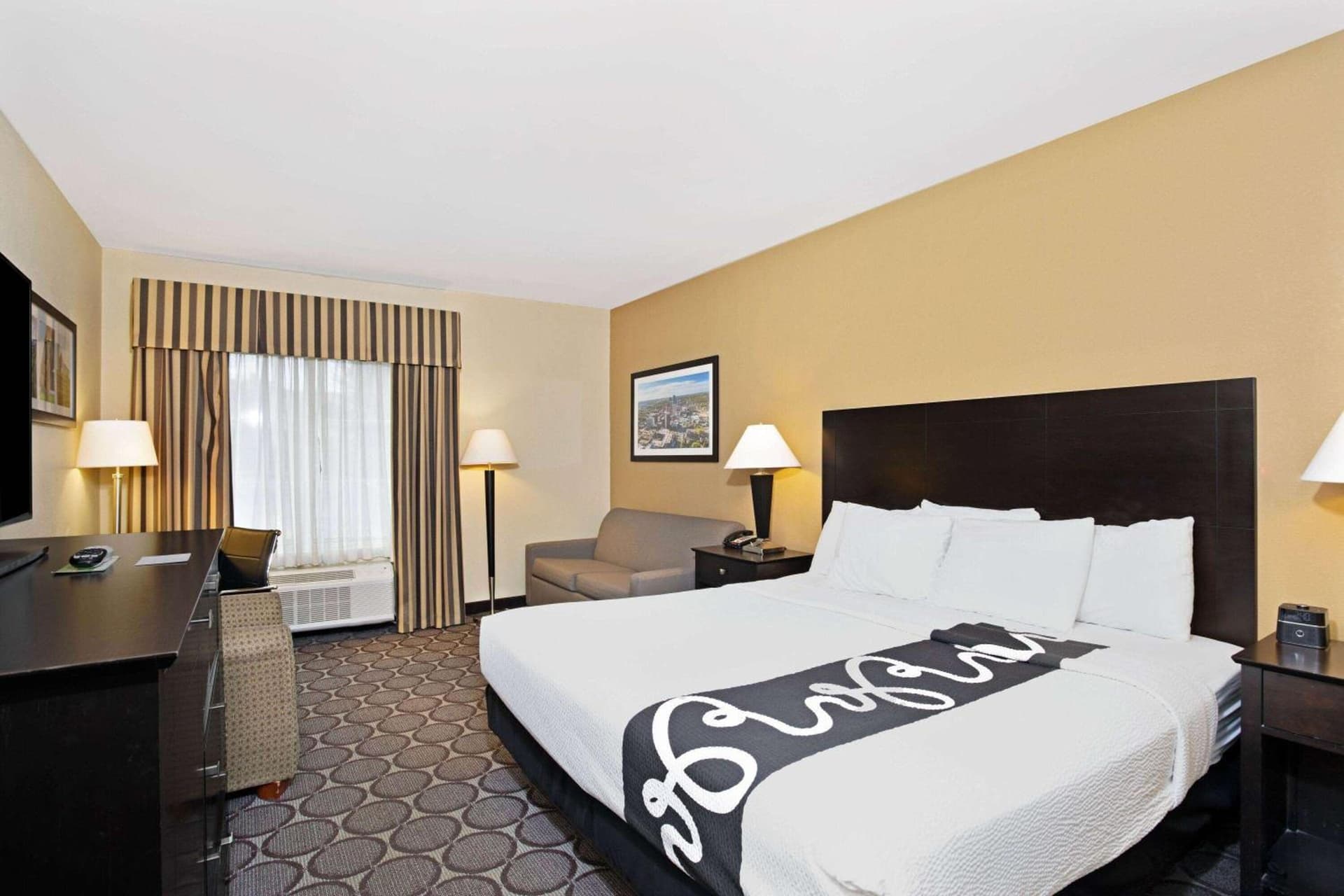 La Quinta by Wyndham Lexington South / Hamburg gallery photo in Lexington, KY — image 7