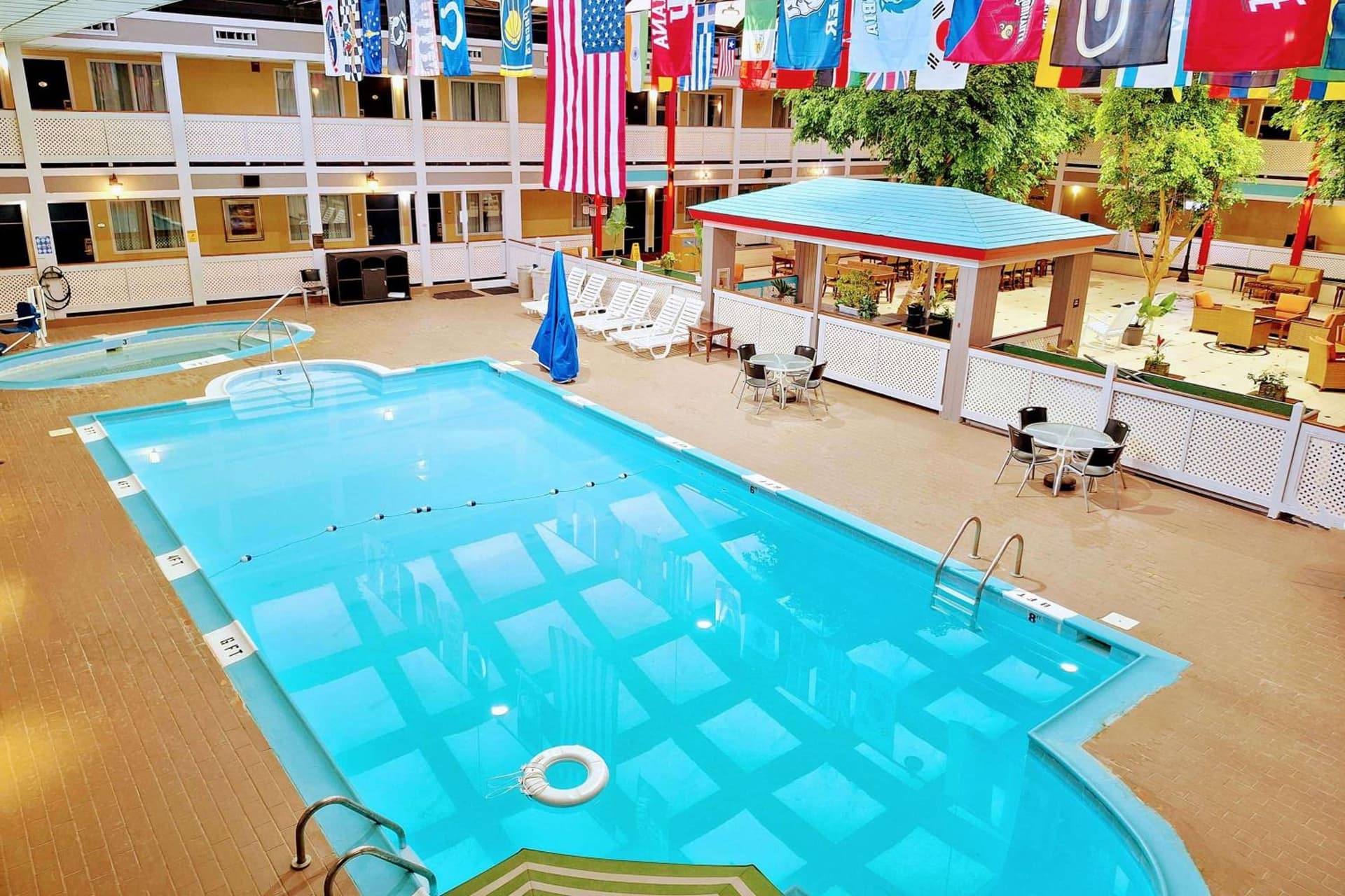 Travelodge by Wyndham Indianapolis Speedway gallery photo in Indianapolis, IN — image 46