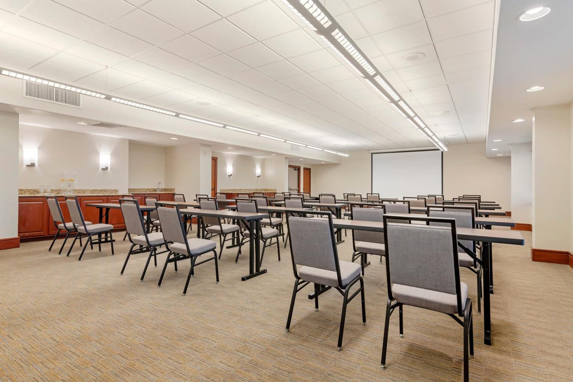 Country Inn & Suites by Radisson, Atlanta Galleria-Ballpark, GA gallery photo in Atlanta, GA — image 28