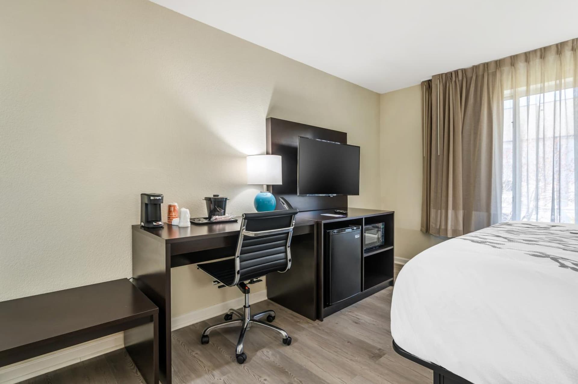Sleep Inn & Suites Newport News City Center Area gallery photo in Newport News, VA — image 68