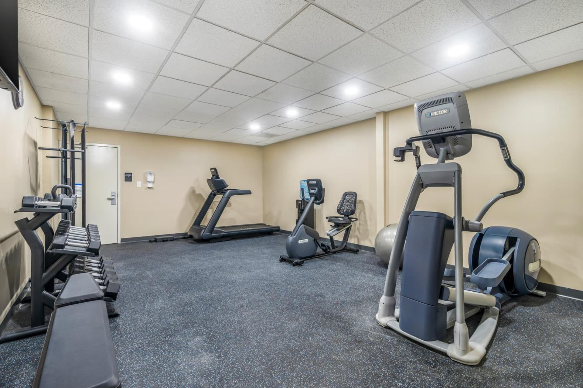 Sleep Inn & Suites Newport News City Center Area gallery photo in Newport News, VA — image 24