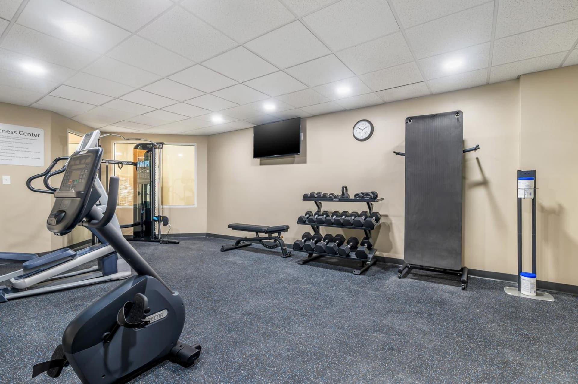 Sleep Inn & Suites Newport News City Center Area gallery photo in Newport News, VA — image 55
