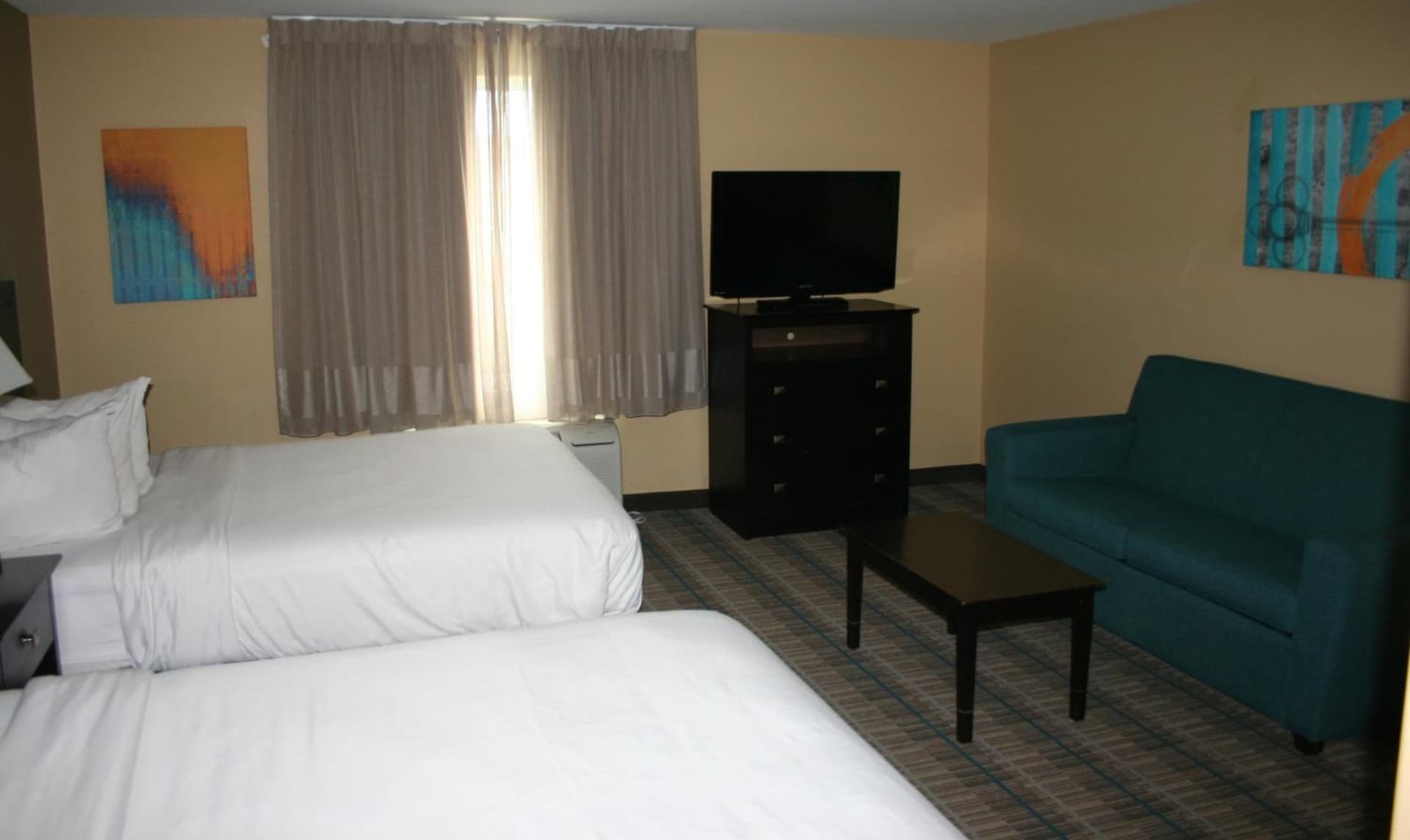 MainStay Suites Jacksonville near Camp Lejeune gallery photo in Jacksonville, NC — image 7