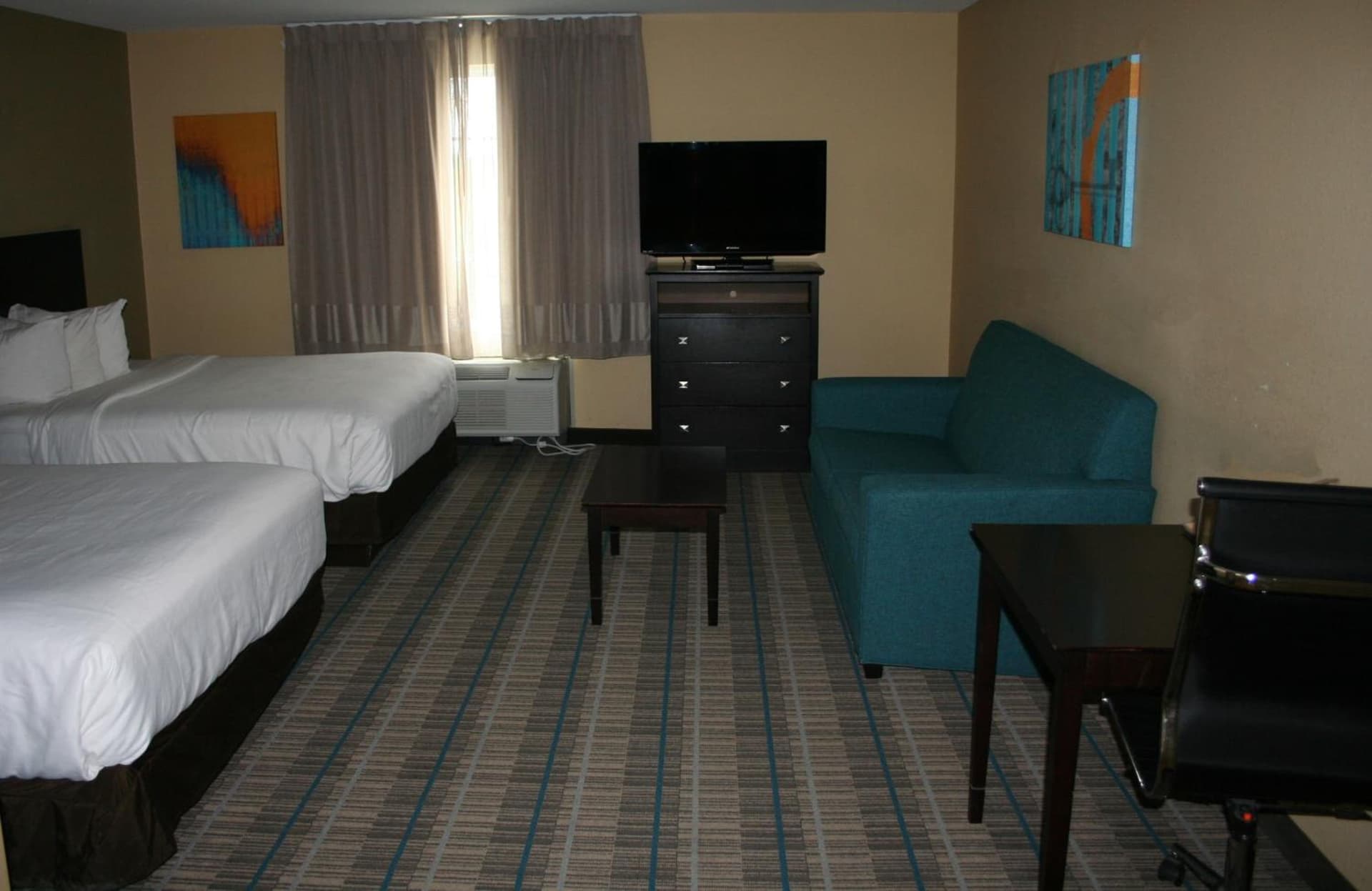 MainStay Suites Jacksonville near Camp Lejeune interior in Jacksonville, NC — gallery photo 2