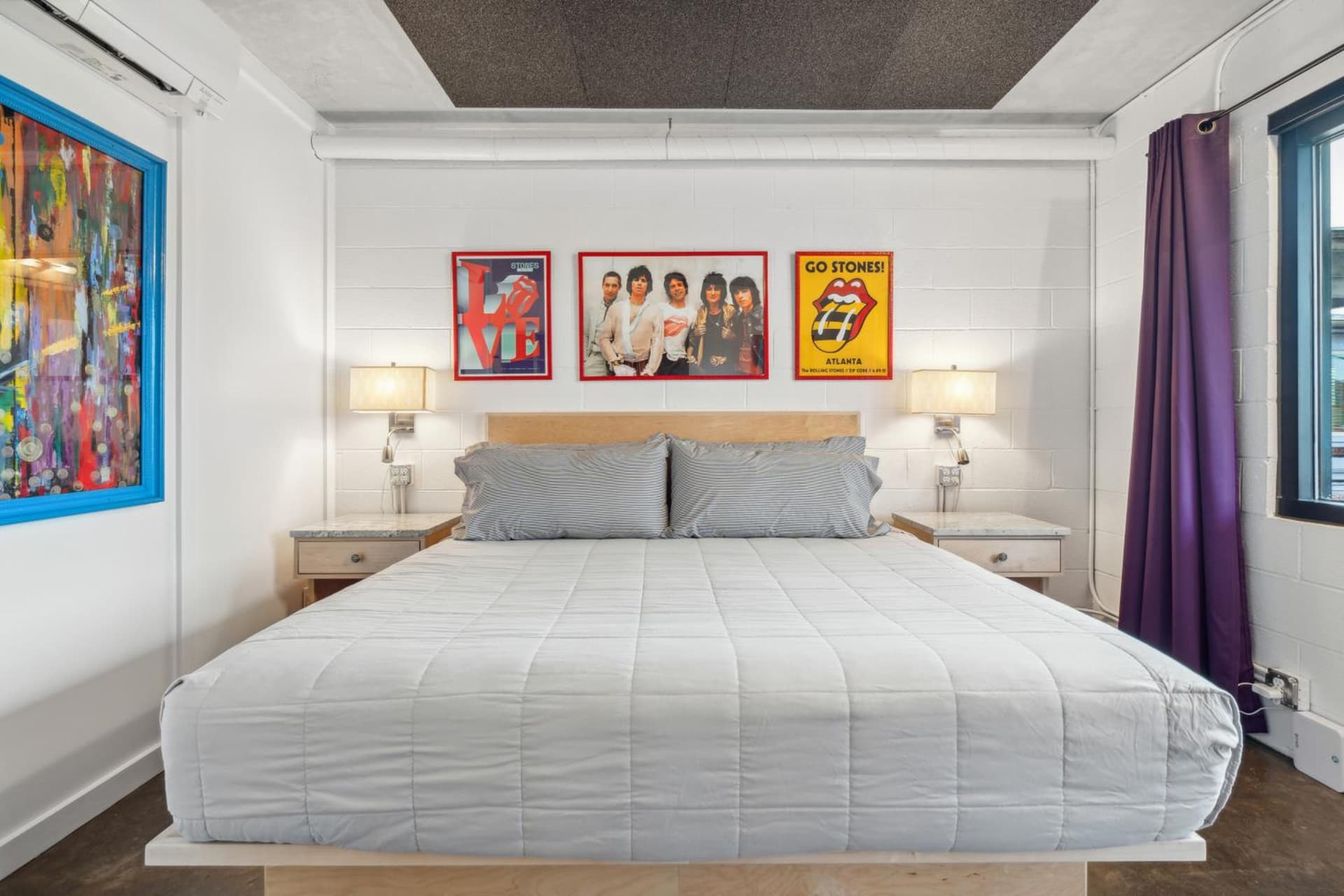 Boutique Vera Hotel in the Heart of Folly Beach interior in Folly Beach, SC — gallery photo 2