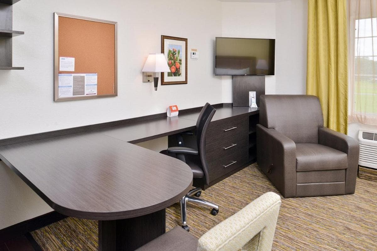 Candlewood Suites Beaumont by IHG gallery photo in Beaumont, TX — image 8