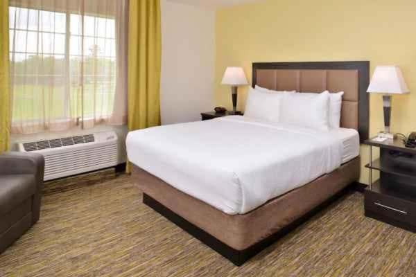Candlewood Suites Beaumont by IHG gallery photo in Beaumont, TX — image 18