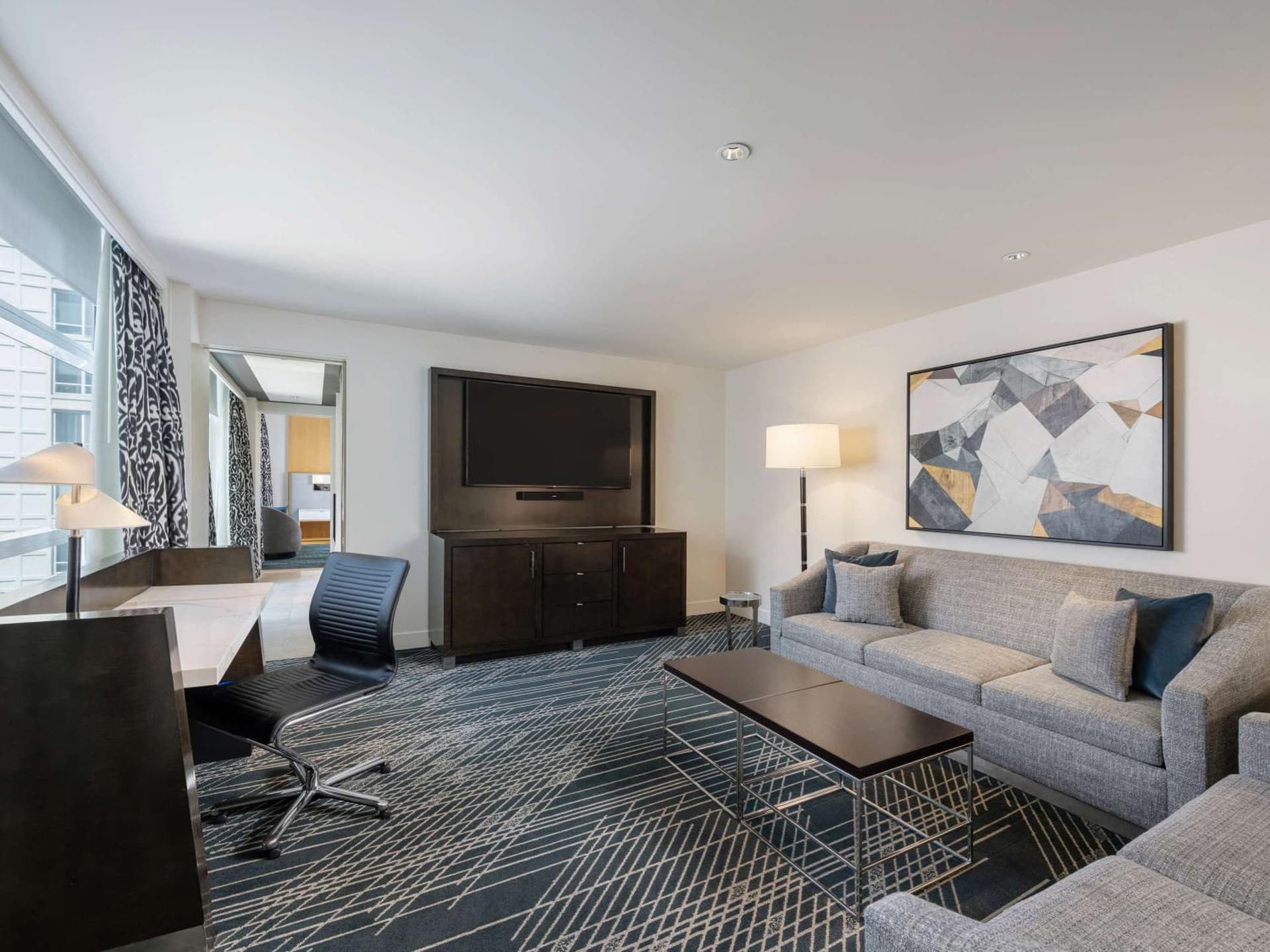 Sofitel Chicago Magnificent Mile gallery photo in Chicago, IL — image 62
