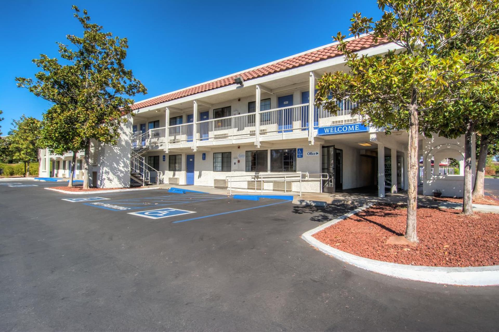 Motel 6-Redding, CA - South gallery photo in Redding, CA — image 43