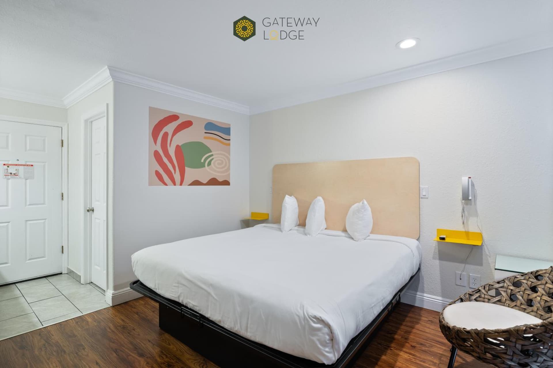 Gateway Lodge gallery photo in Seaside, CA — image 42