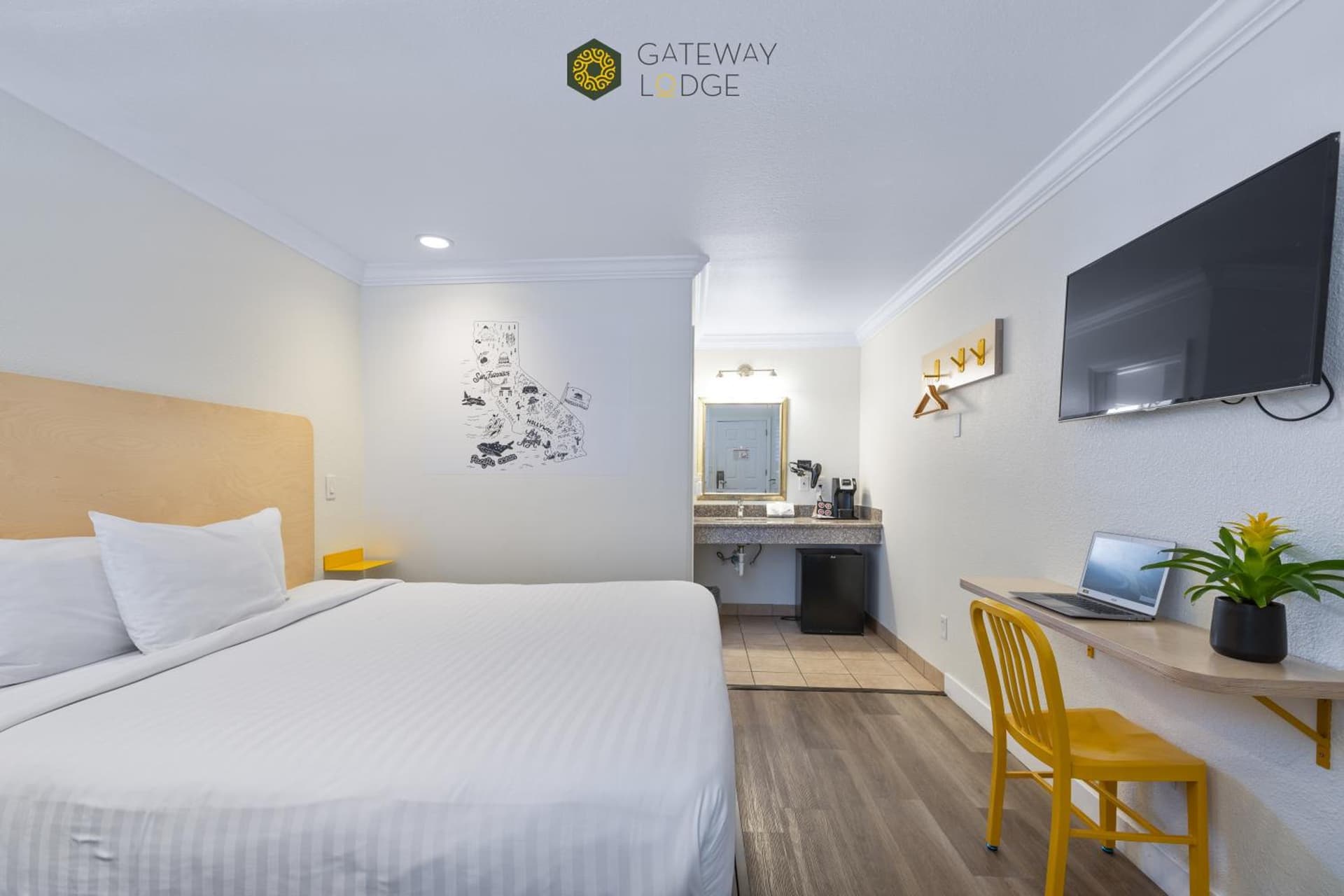 Gateway Lodge gallery photo in Seaside, CA — image 9