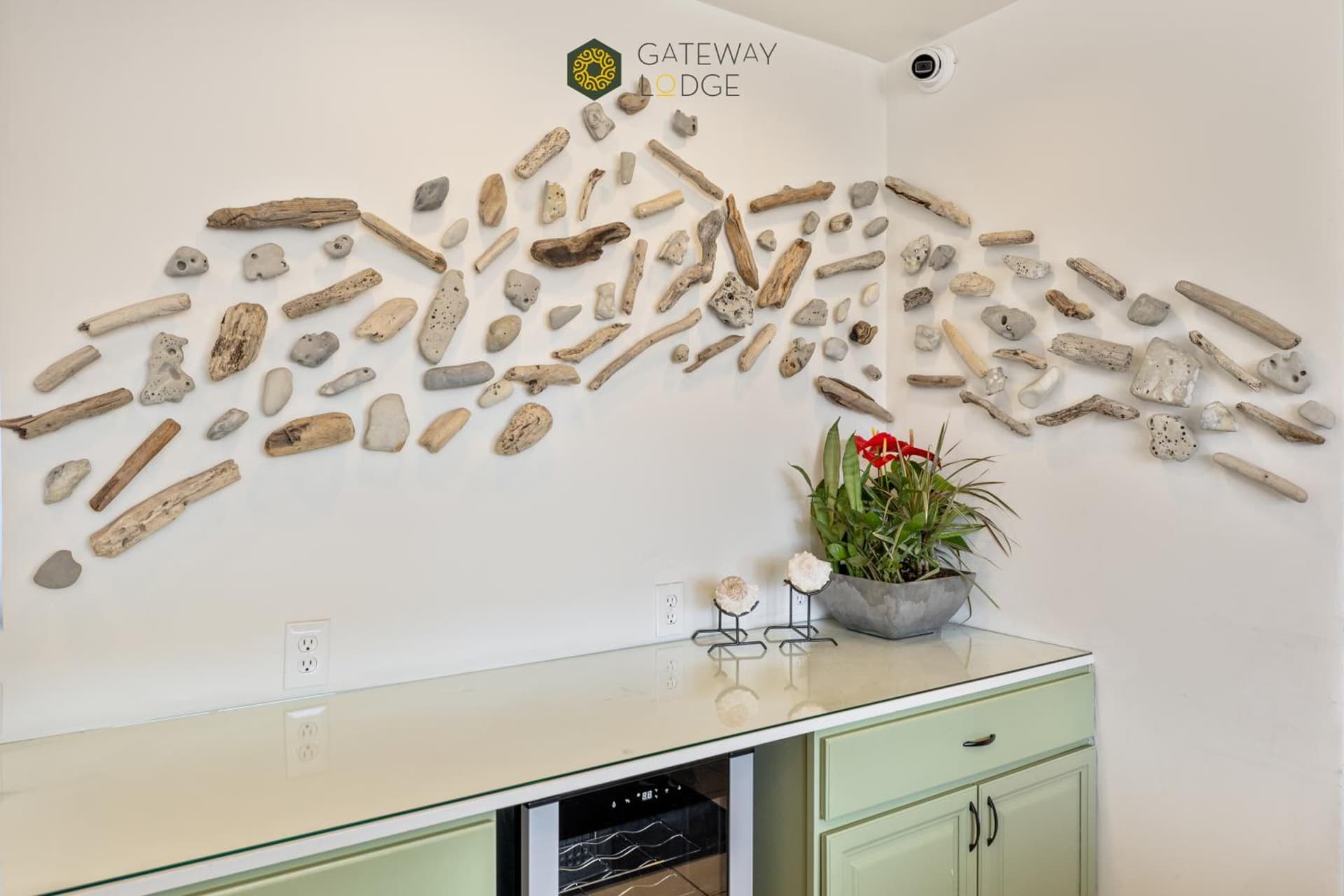 Gateway Lodge gallery photo in Seaside, CA — image 43