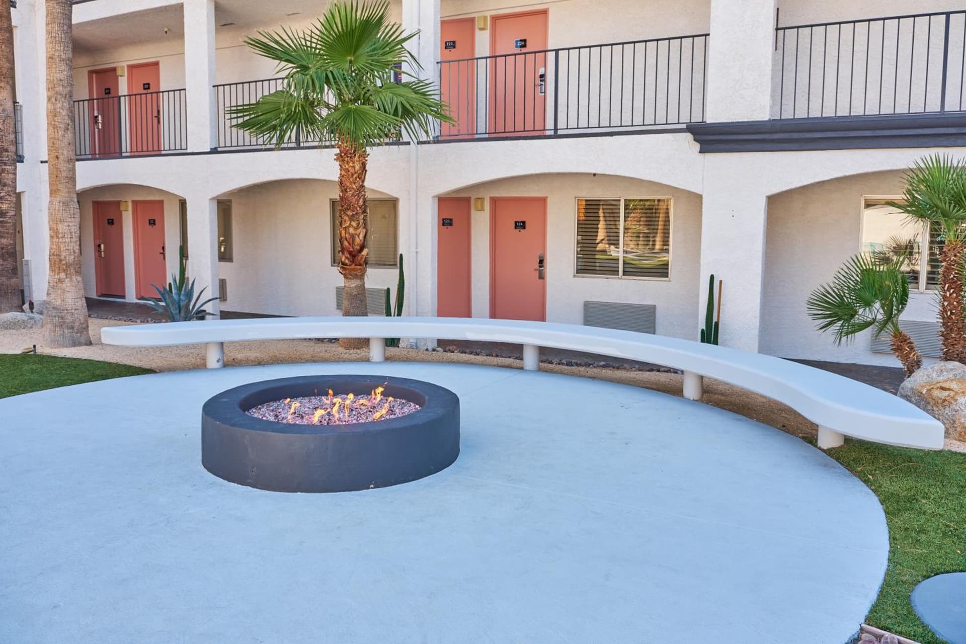 Aqua Soleil Hotel and Mineral Water Spa gallery photo in Desert Hot Springs, CA — image 13