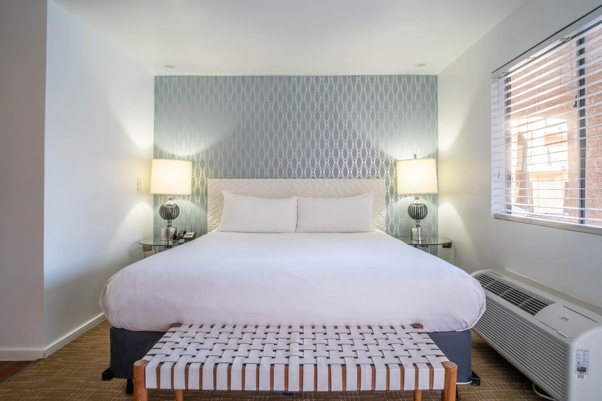 Aqua Soleil Hotel and Mineral Water Spa gallery photo in Desert Hot Springs, CA — image 6