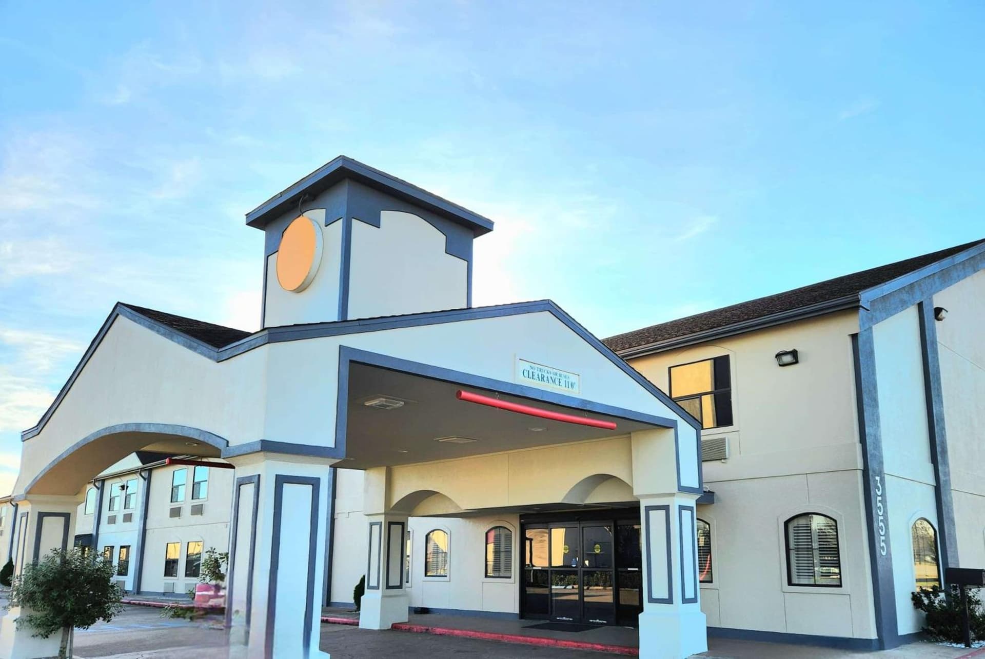 Days Inn by Wyndham Rosenberg gallery photo in Rosenberg, TX — image 25