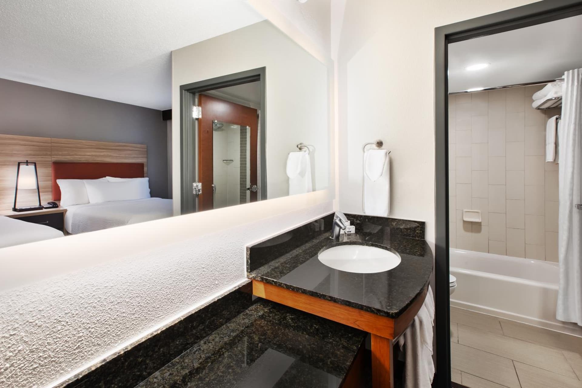 Candlewood Suites - Cincinnati Northeast - Mason by IHG interior in Mason, OH — gallery photo 2