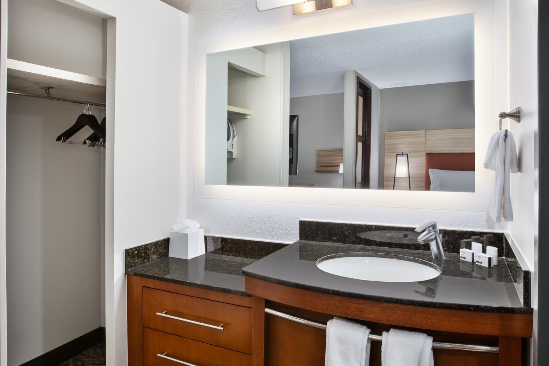 Candlewood Suites - Cincinnati Northeast - Mason by IHG gallery photo in Mason, OH — image 75
