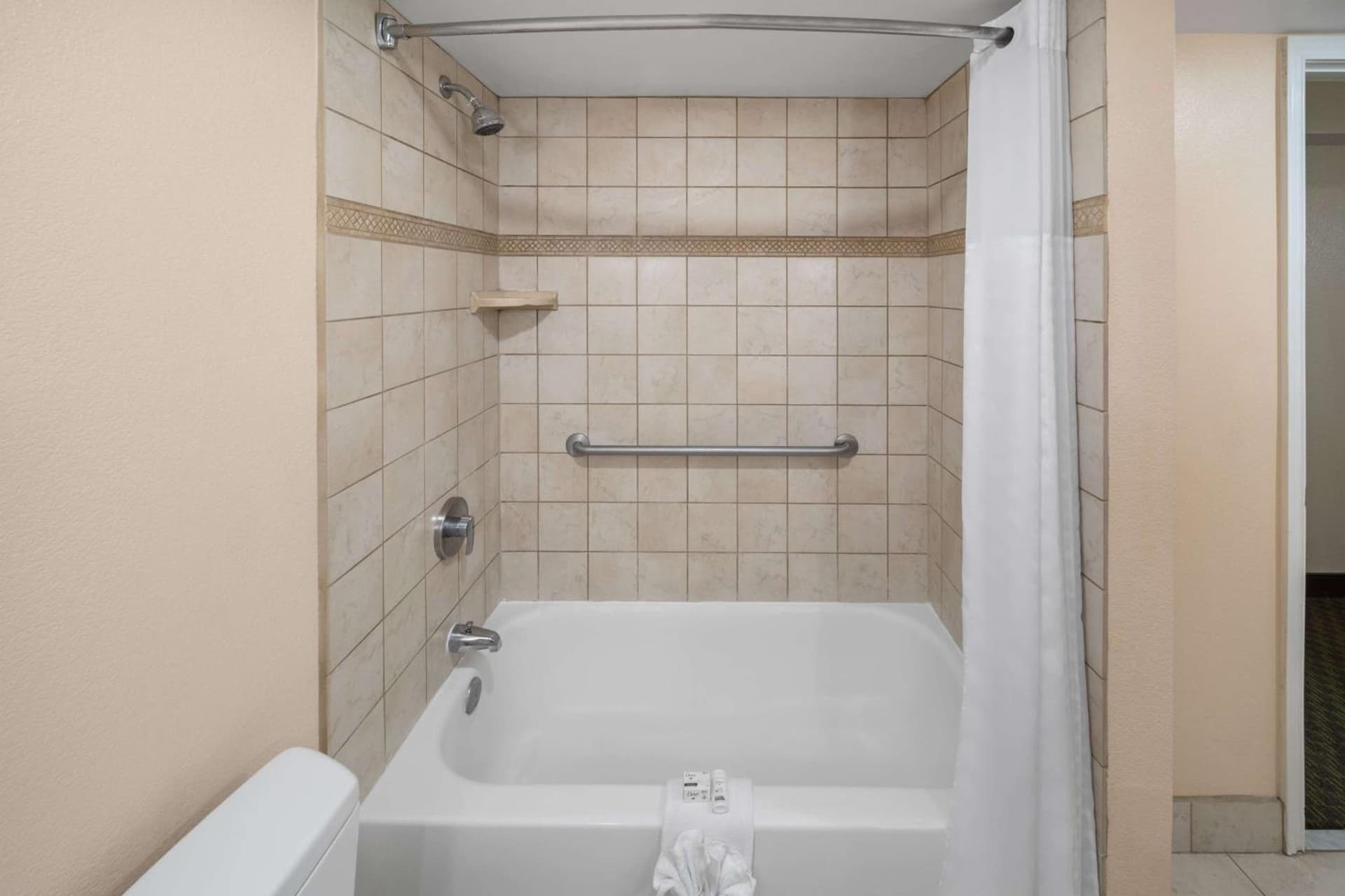 La Quinta by Wyndham San Antonio Medical Ctr. NW gallery photo in San Antonio, TX — image 51