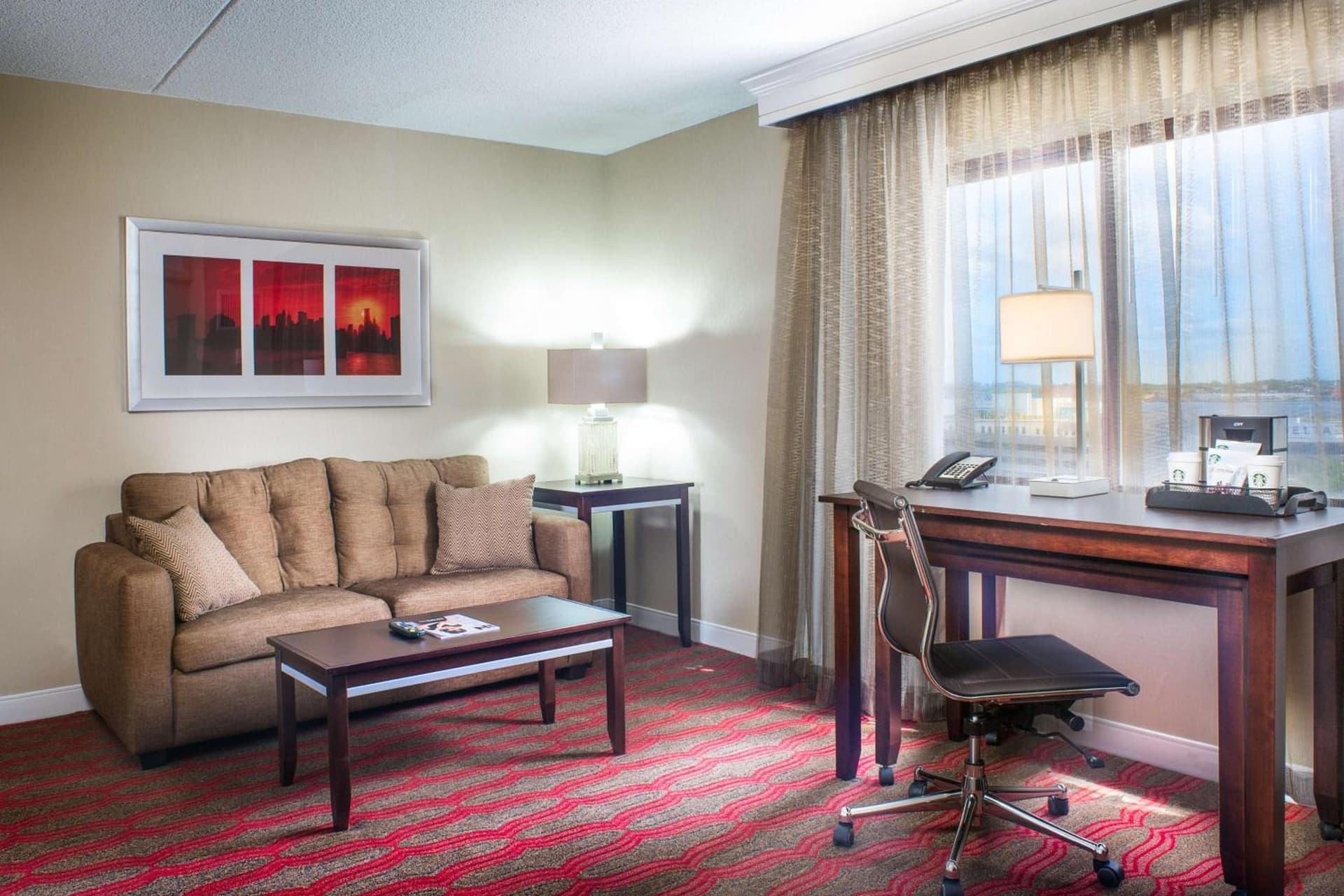 DoubleTree by Hilton New York-LaGuardia gallery photo in Queens, NY — image 16