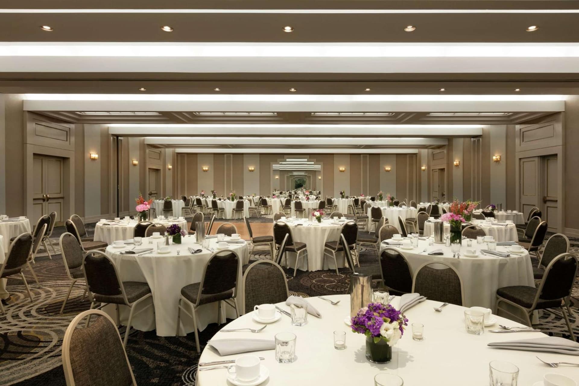 DoubleTree by Hilton New York-LaGuardia gallery photo in Queens, NY — image 4