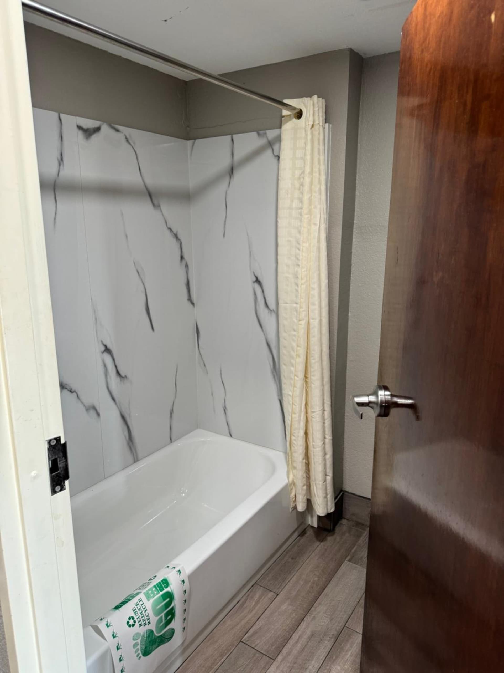 Nola Inn & Suites gallery photo in New Orleans, LA — image 8