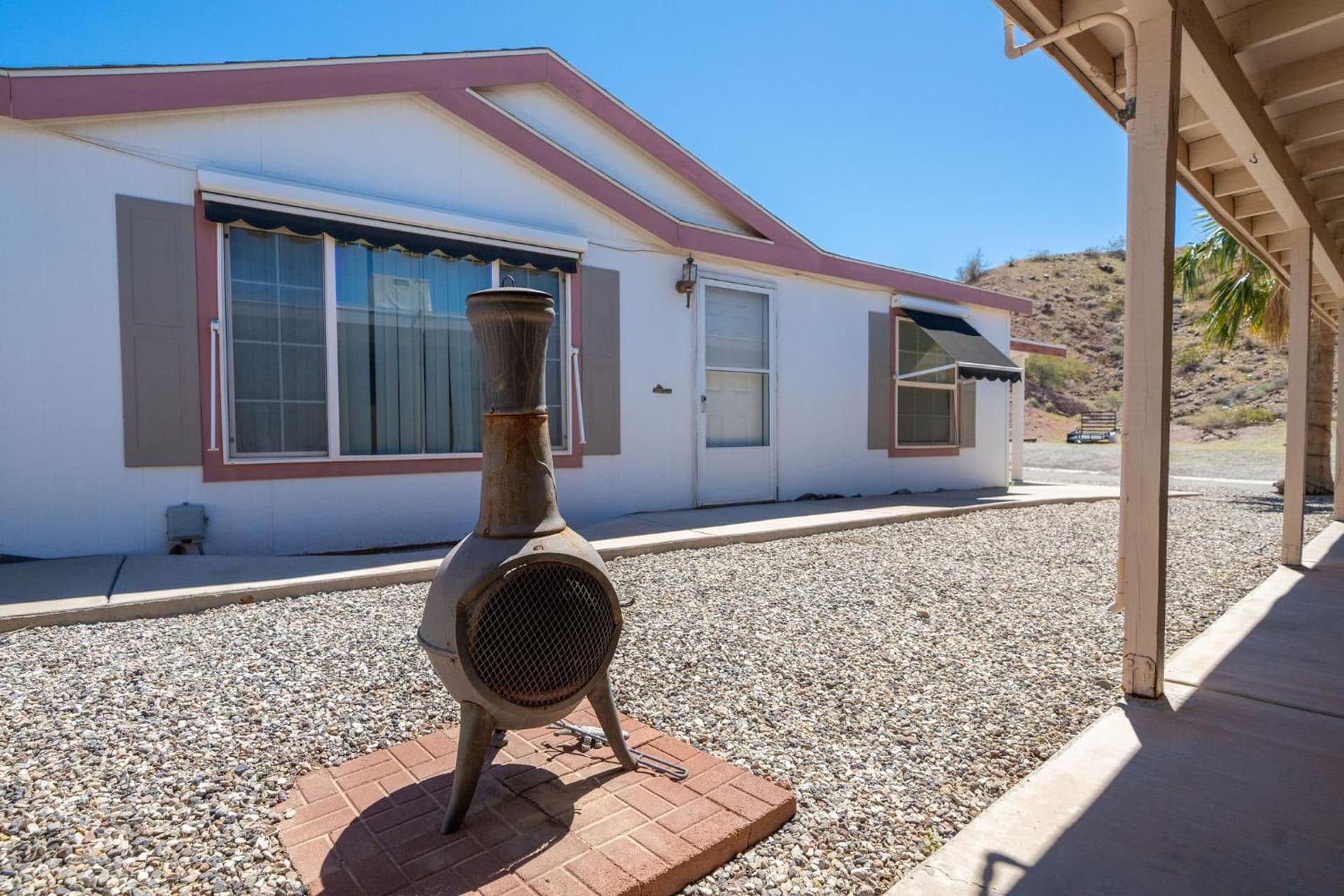 Buckskin Tango featured exterior or lobby in Parker, AZ — similar hotel