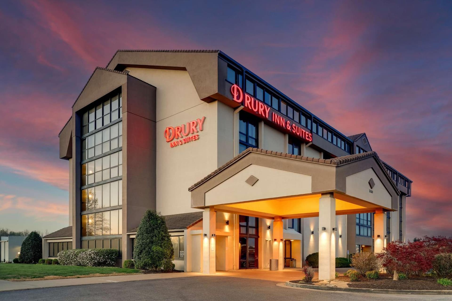 Drury Inn & Suites Paducah featured exterior or lobby in Paducah, KY — similar hotel