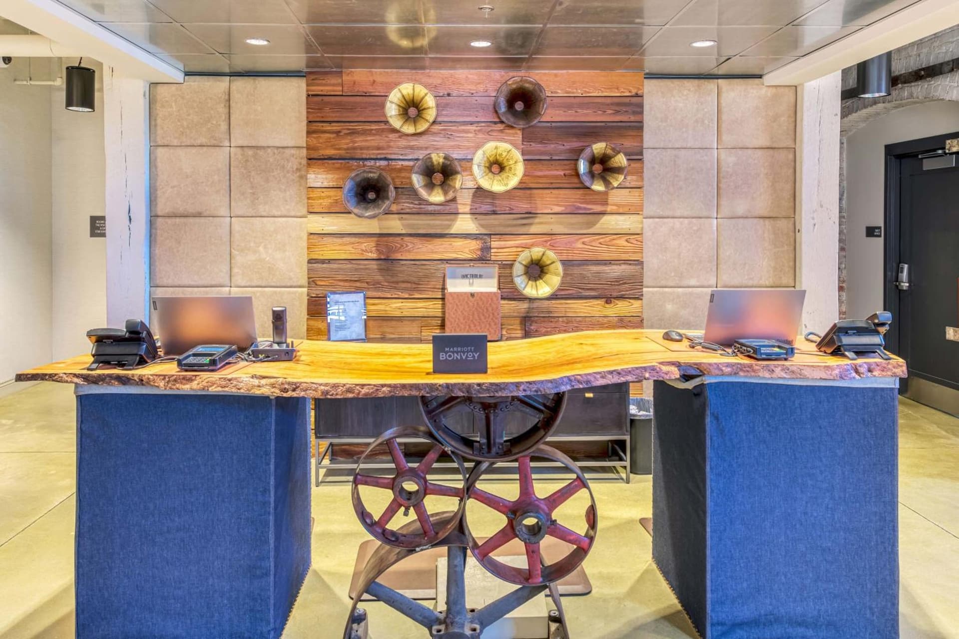 The Sessions Hotel, Bristol, a Tribute Portfolio Hotel property views in Bristol, VA — gallery photo 3