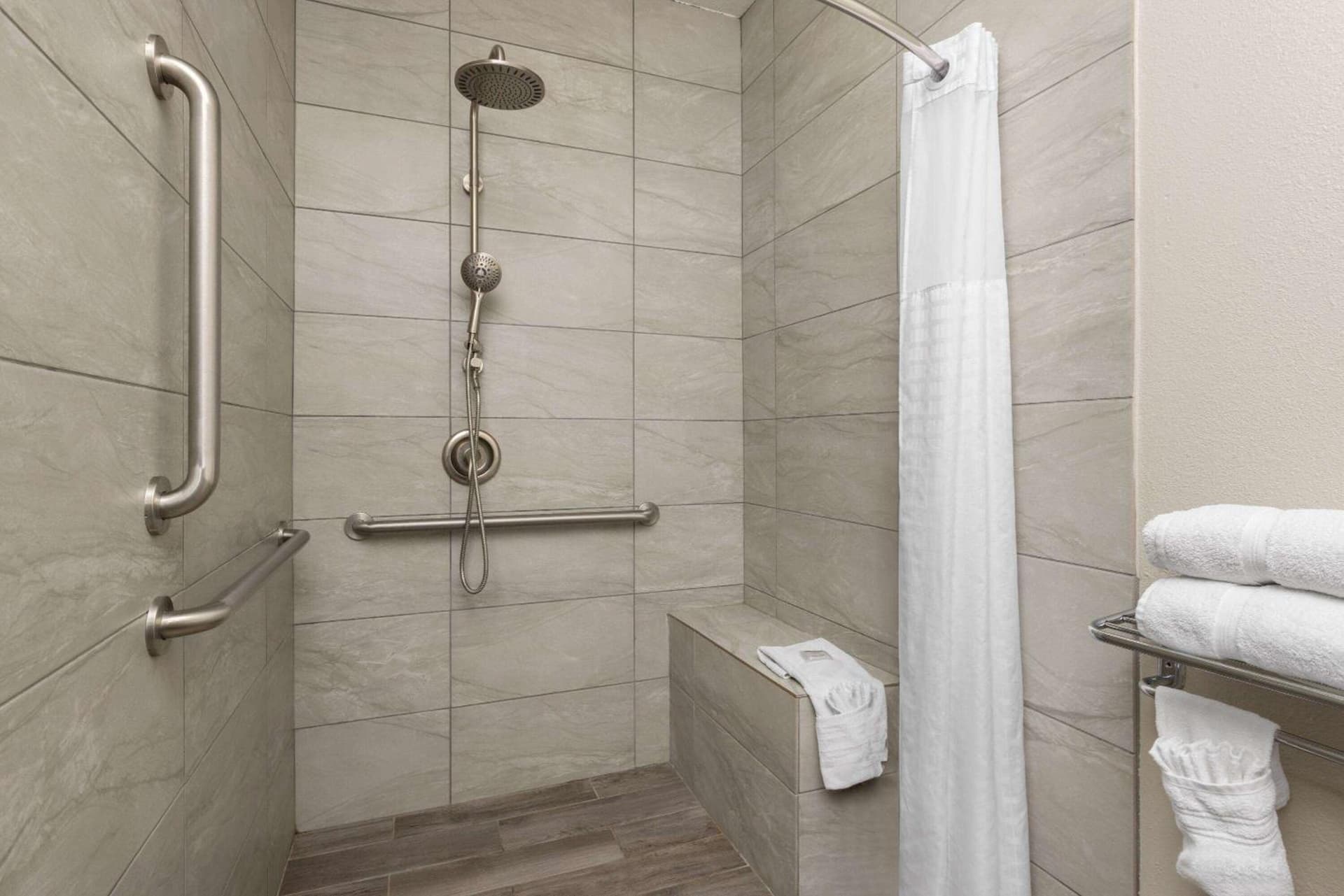 Days Inn & Suites by Wyndham Tucson/Marana gallery photo in Tucson, AZ — image 46