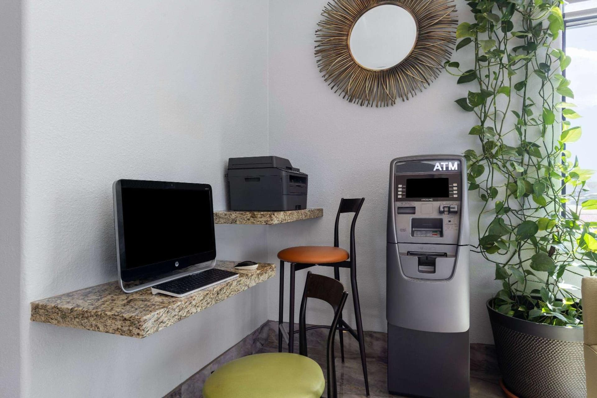 Days Inn & Suites by Wyndham Tucson/Marana gallery photo in Tucson, AZ — image 55