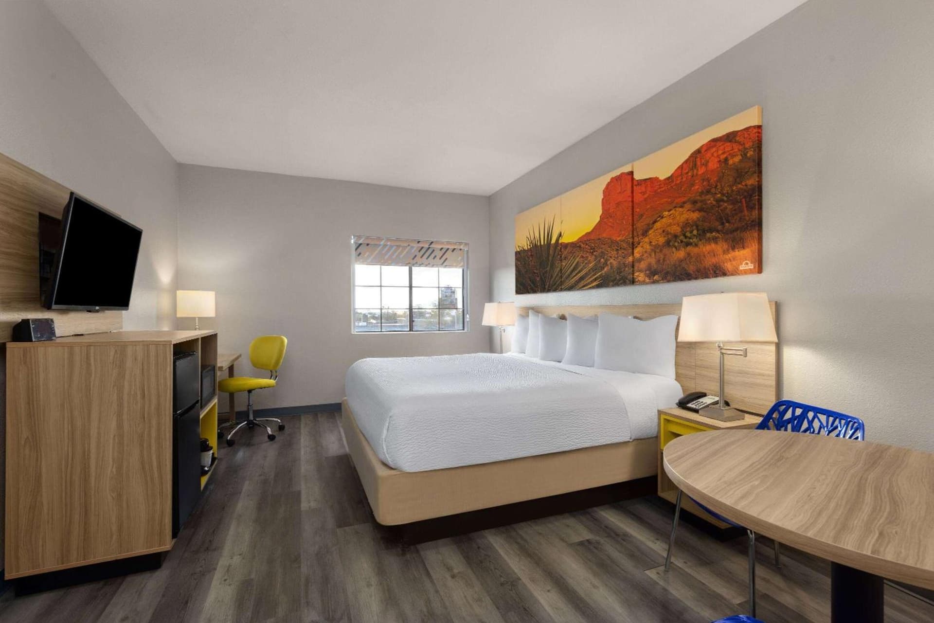 Days Inn & Suites by Wyndham Tucson/Marana gallery photo in Tucson, AZ — image 12