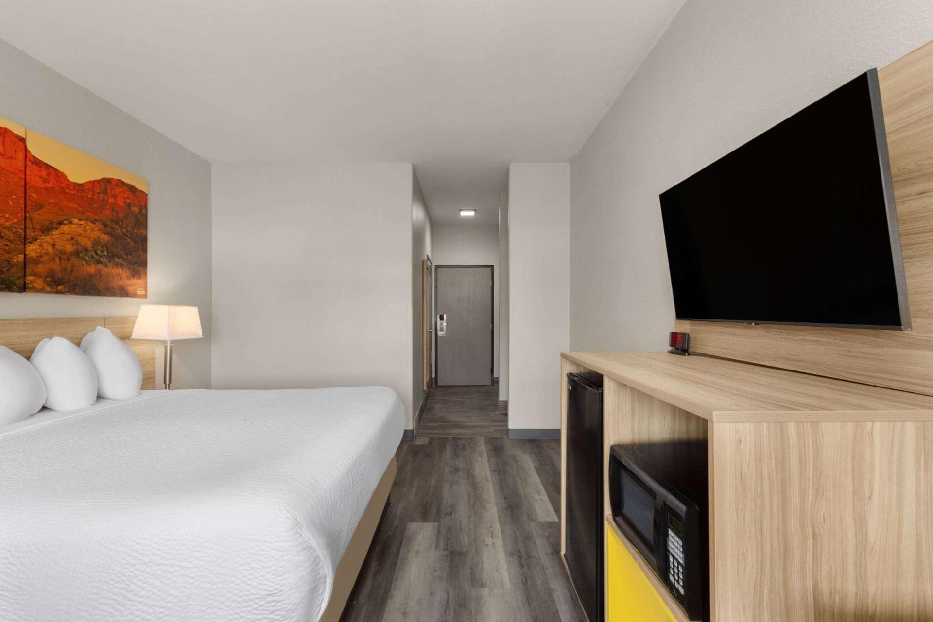 Days Inn & Suites by Wyndham Tucson/Marana gallery photo in Tucson, AZ — image 67
