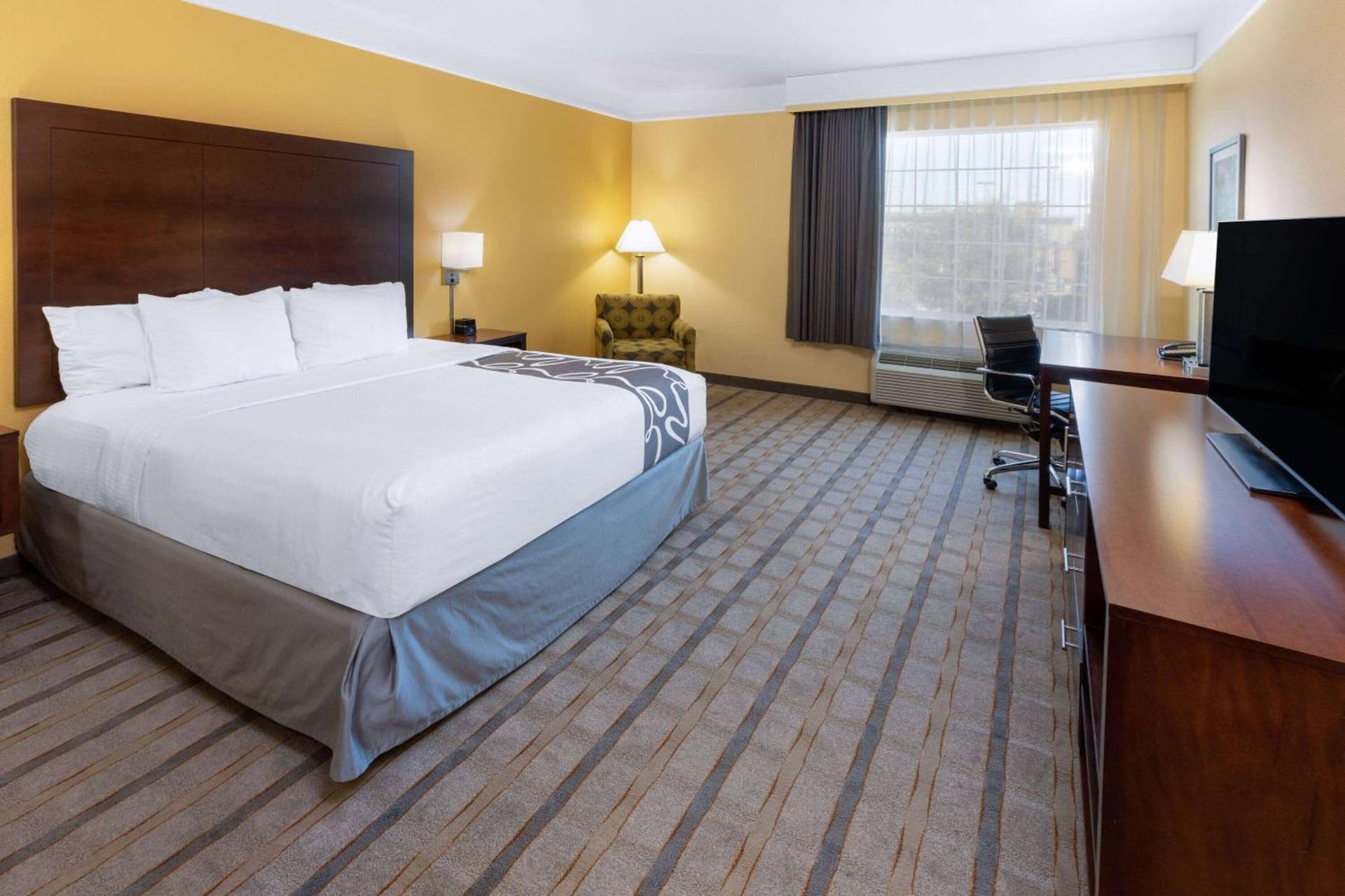 La Quinta by Wyndham Houston NW Beltway8/WestRD gallery photo in Houston, TX — image 47
