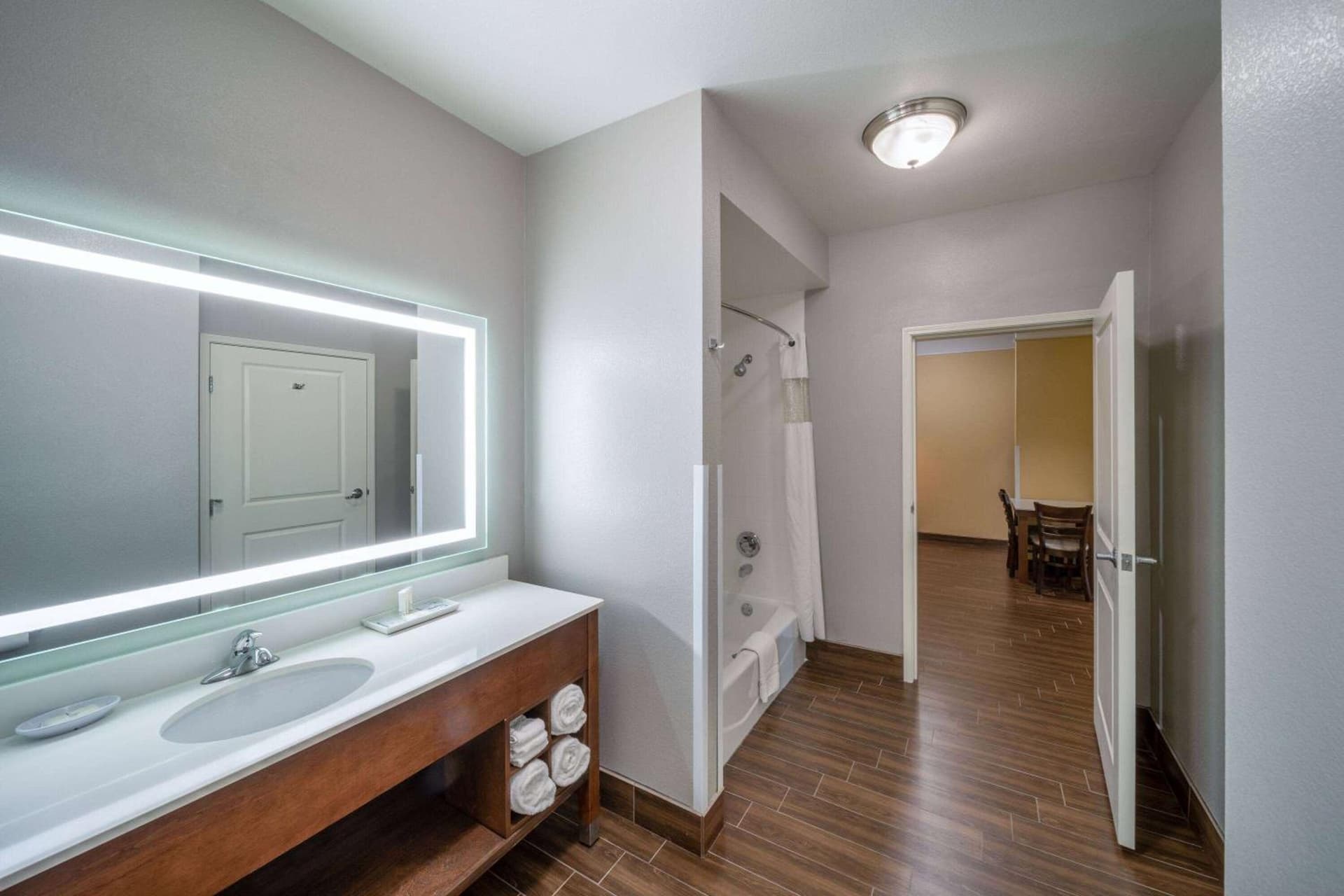 La Quinta by Wyndham Houston NW Beltway8/WestRD gallery photo in Houston, TX — image 18