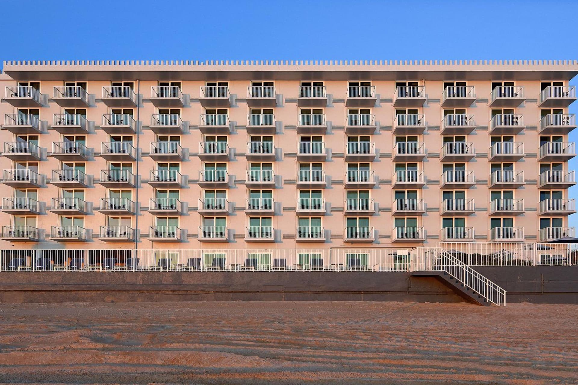 Spark by Hilton Ormond Beach Oceanfront interior in Ormond Beach, FL — gallery photo 2