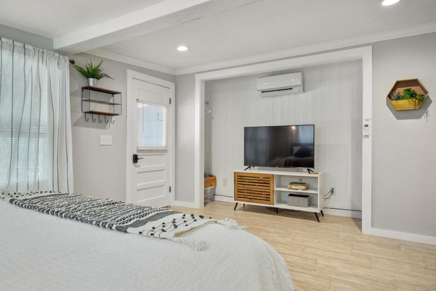Downtown Studio 1 at Beer Ranch Project Inn interior in Wimberley, TX — gallery photo 2