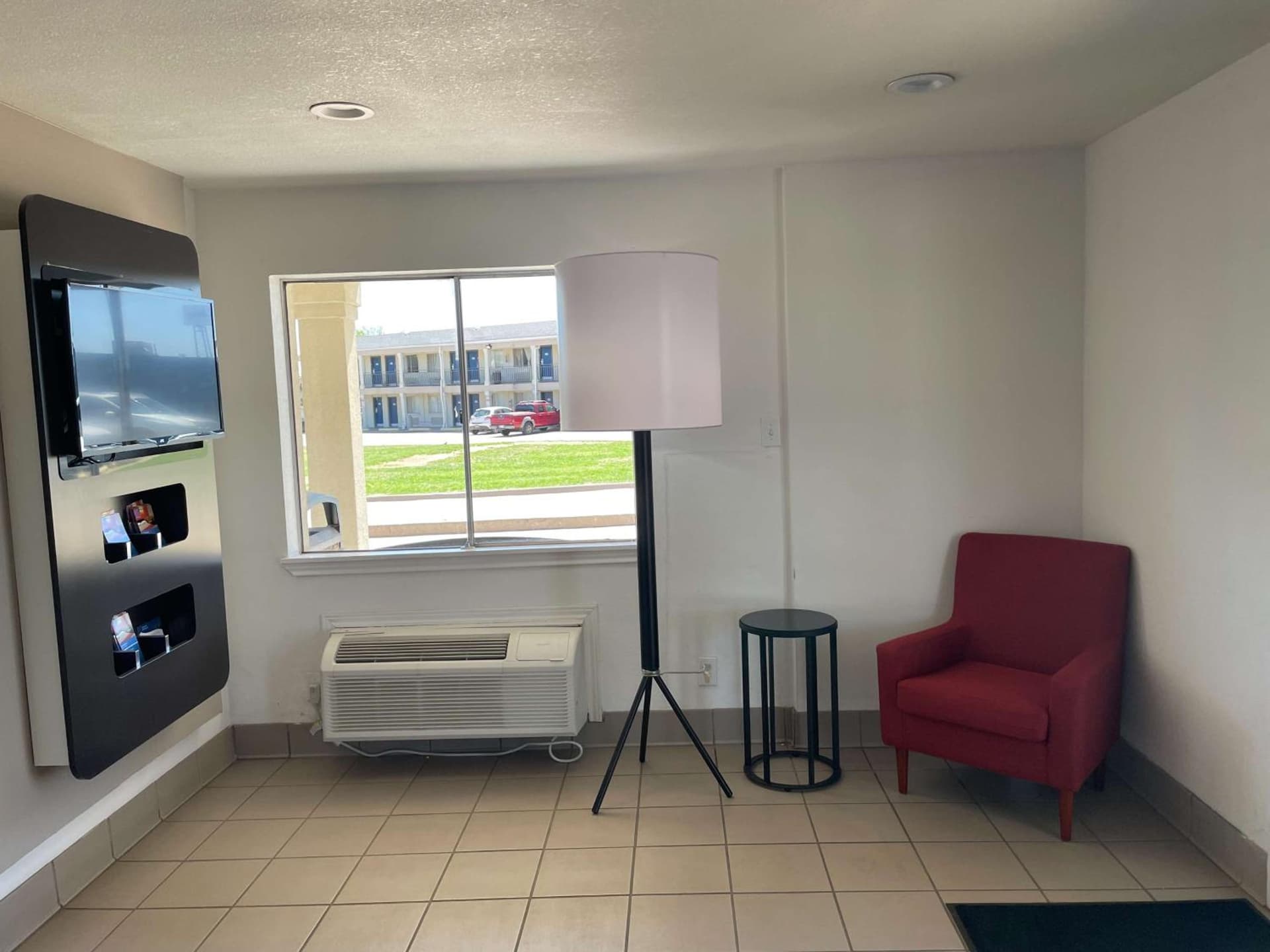 Motel 6-Wichita Falls, TX - North gallery photo in Wichita Falls, TX — image 10
