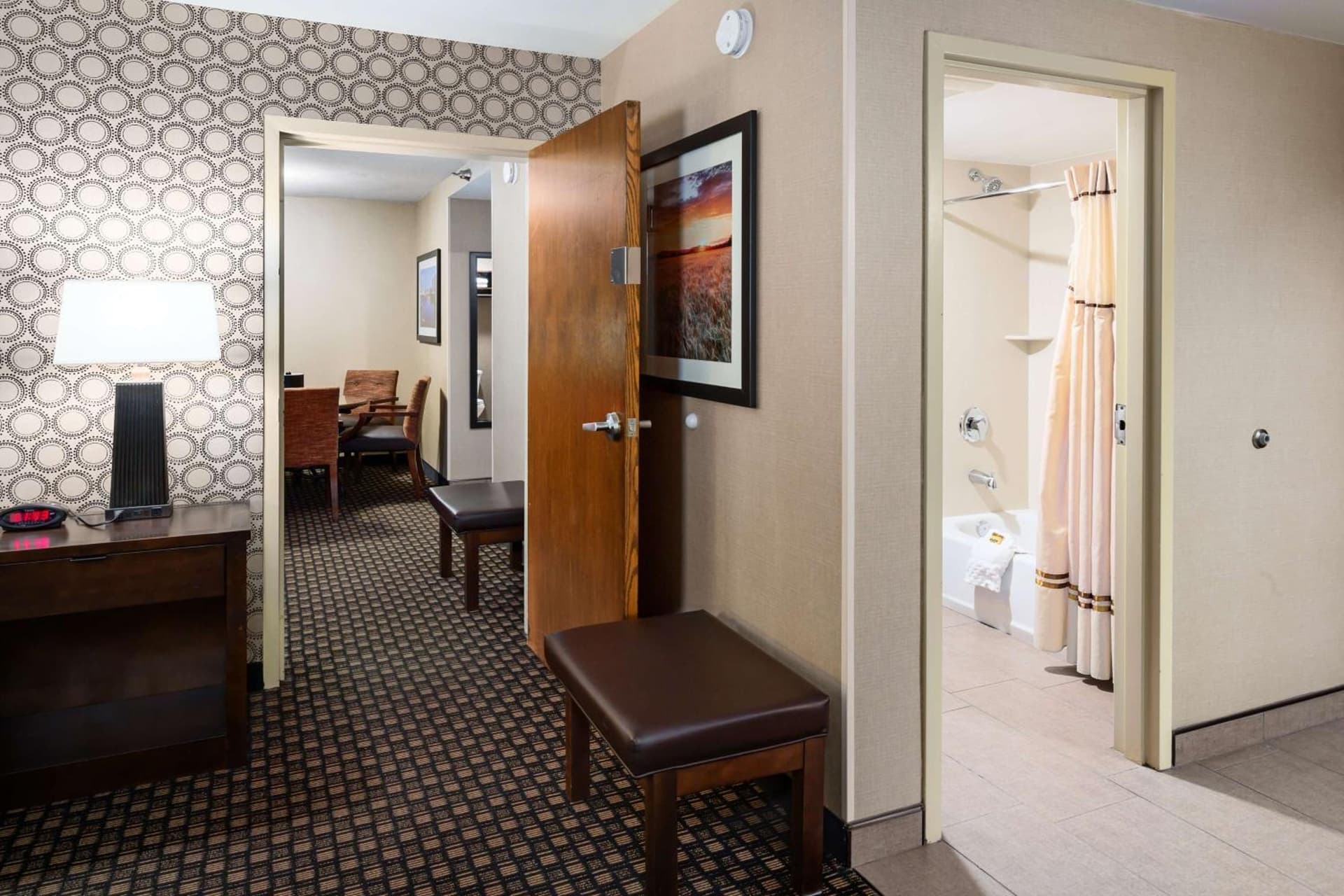 Best Western Plus Ramkota Hotel property views in Sioux Falls, SD — gallery photo 3