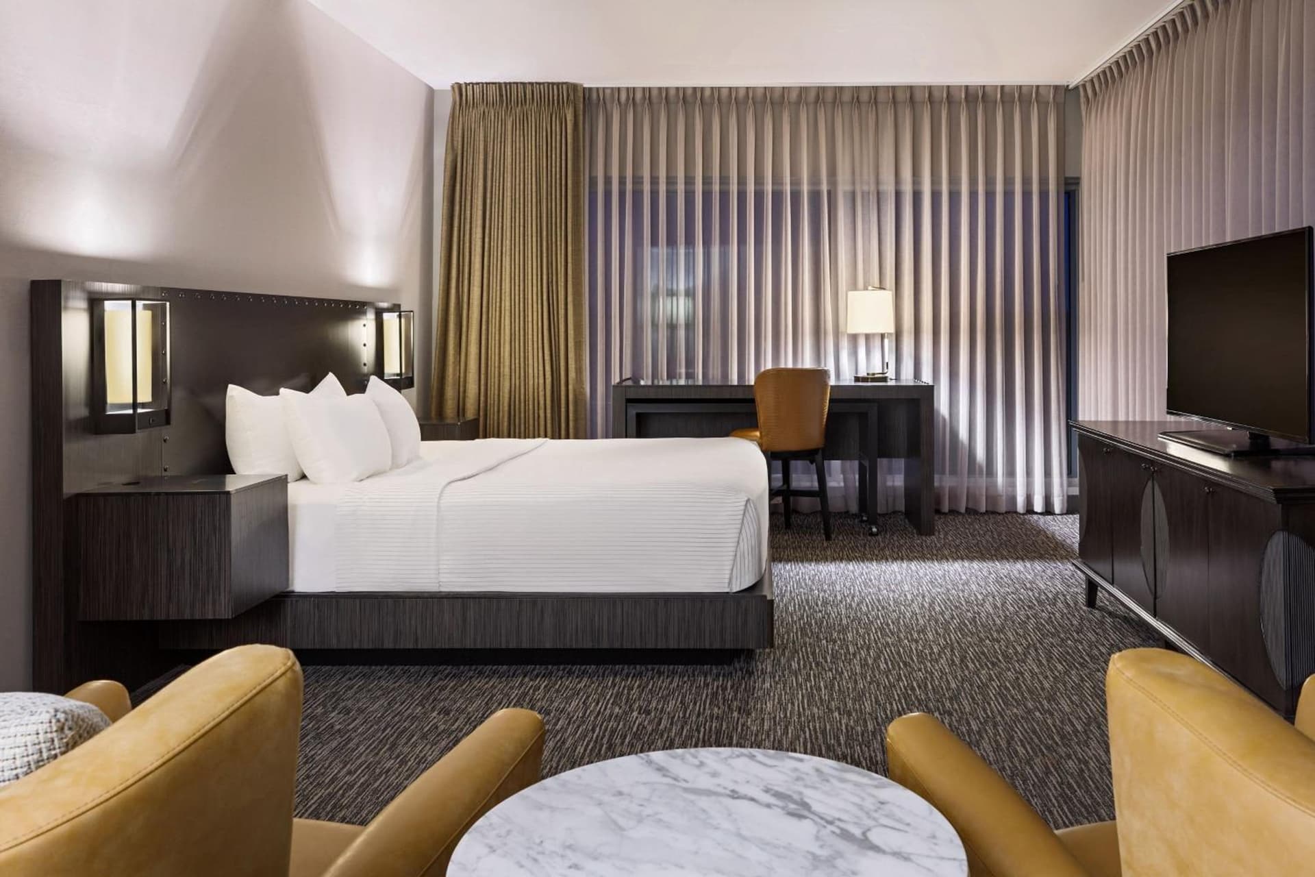 The Elmore Hotel, DFW Southlake, a Tribute Portfolio Hotel interior in Southlake, TX — gallery photo 2