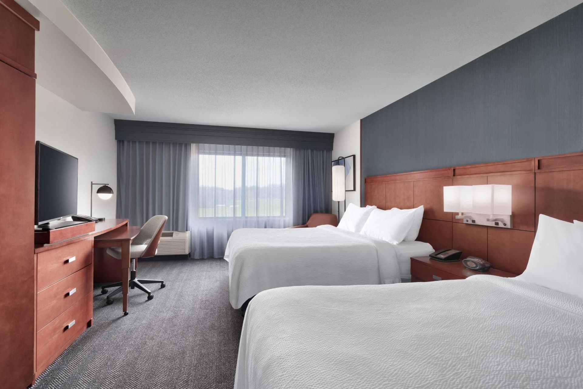 Courtyard by Marriott Johnson City gallery photo in Johnson City, TN — image 40