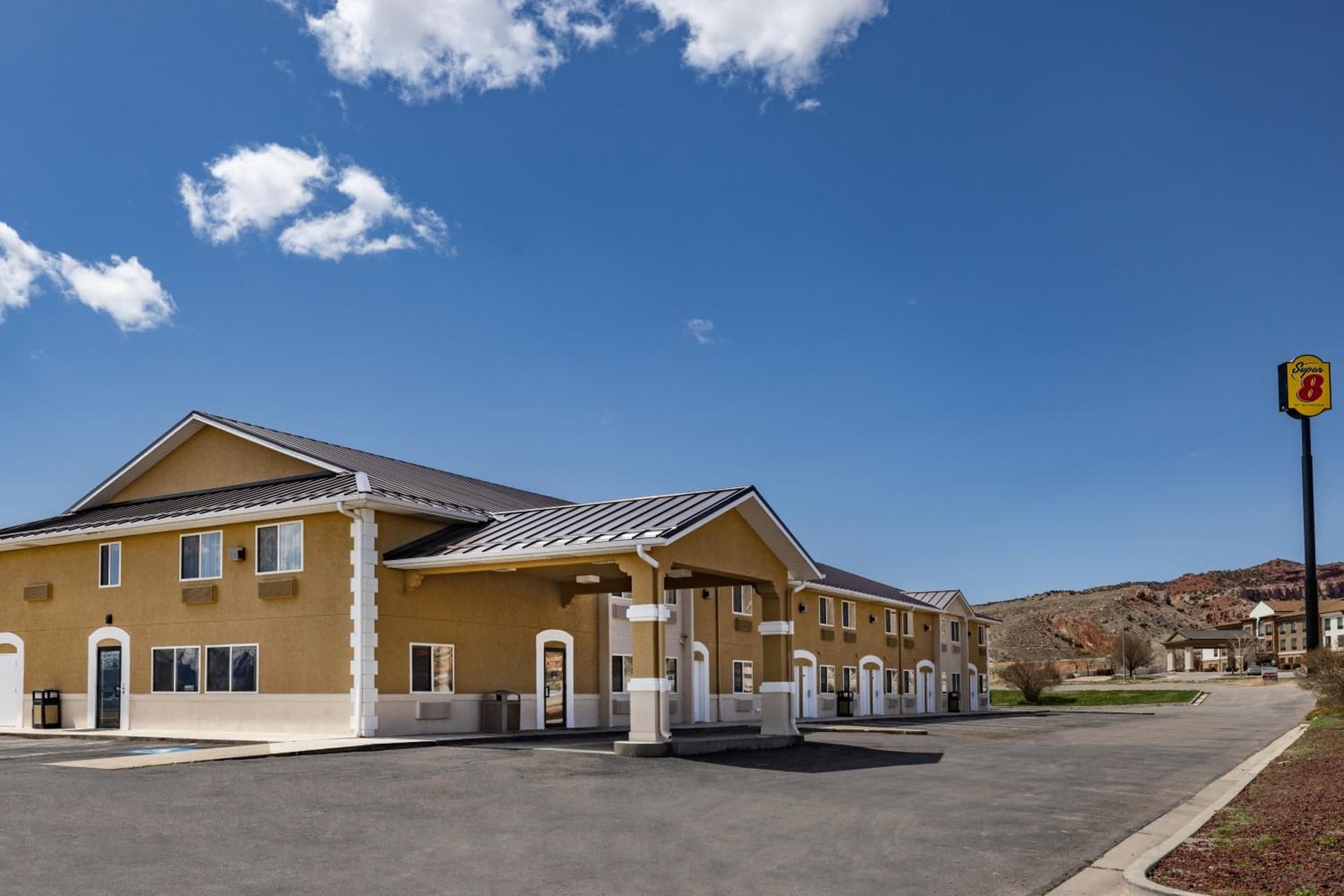 Super 8 by Wyndham Richfield UT property views in Richfield, UT — gallery photo 3