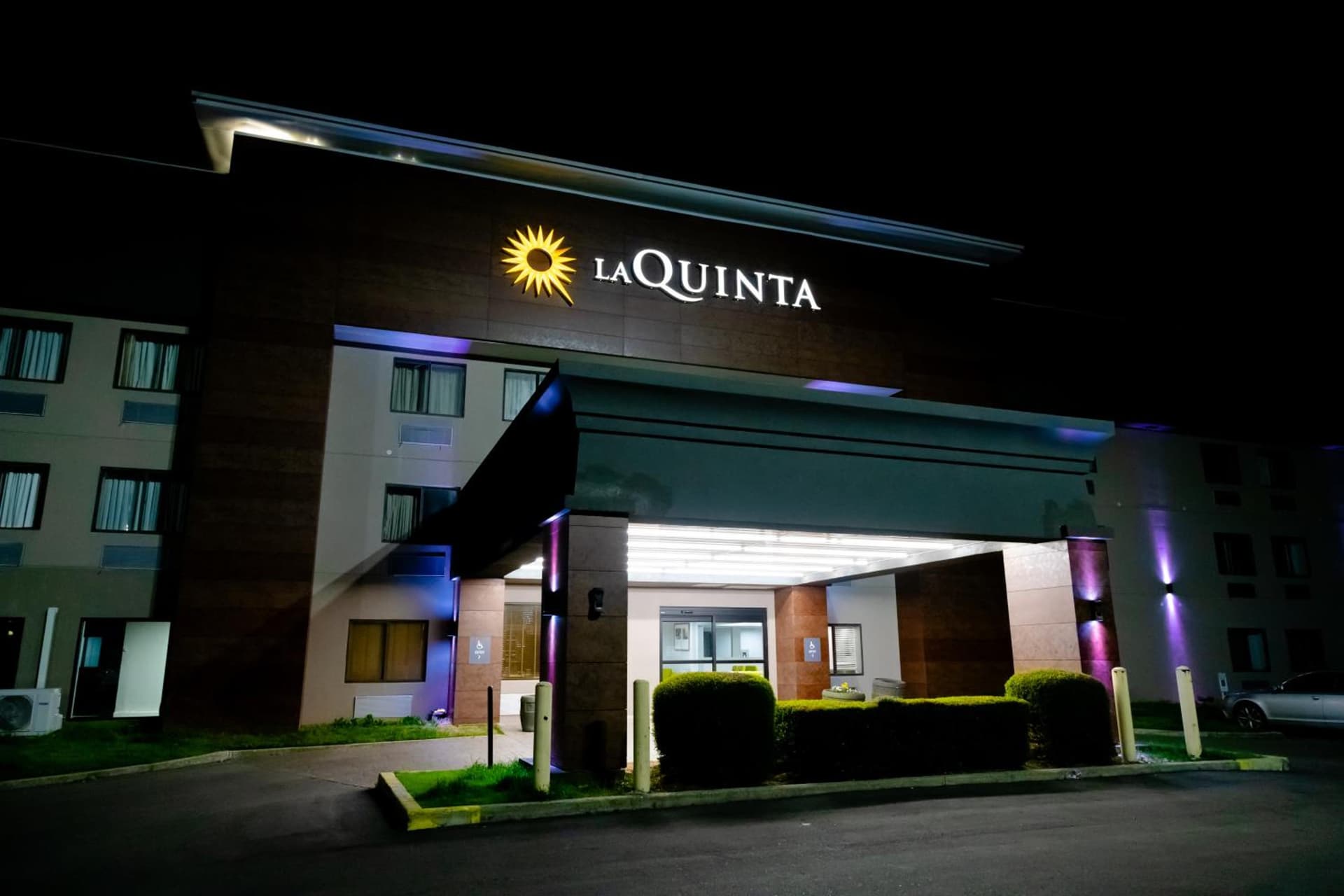 La Quinta Inn Birmingham - Inverness gallery photo in Birmingham, AL — image 17