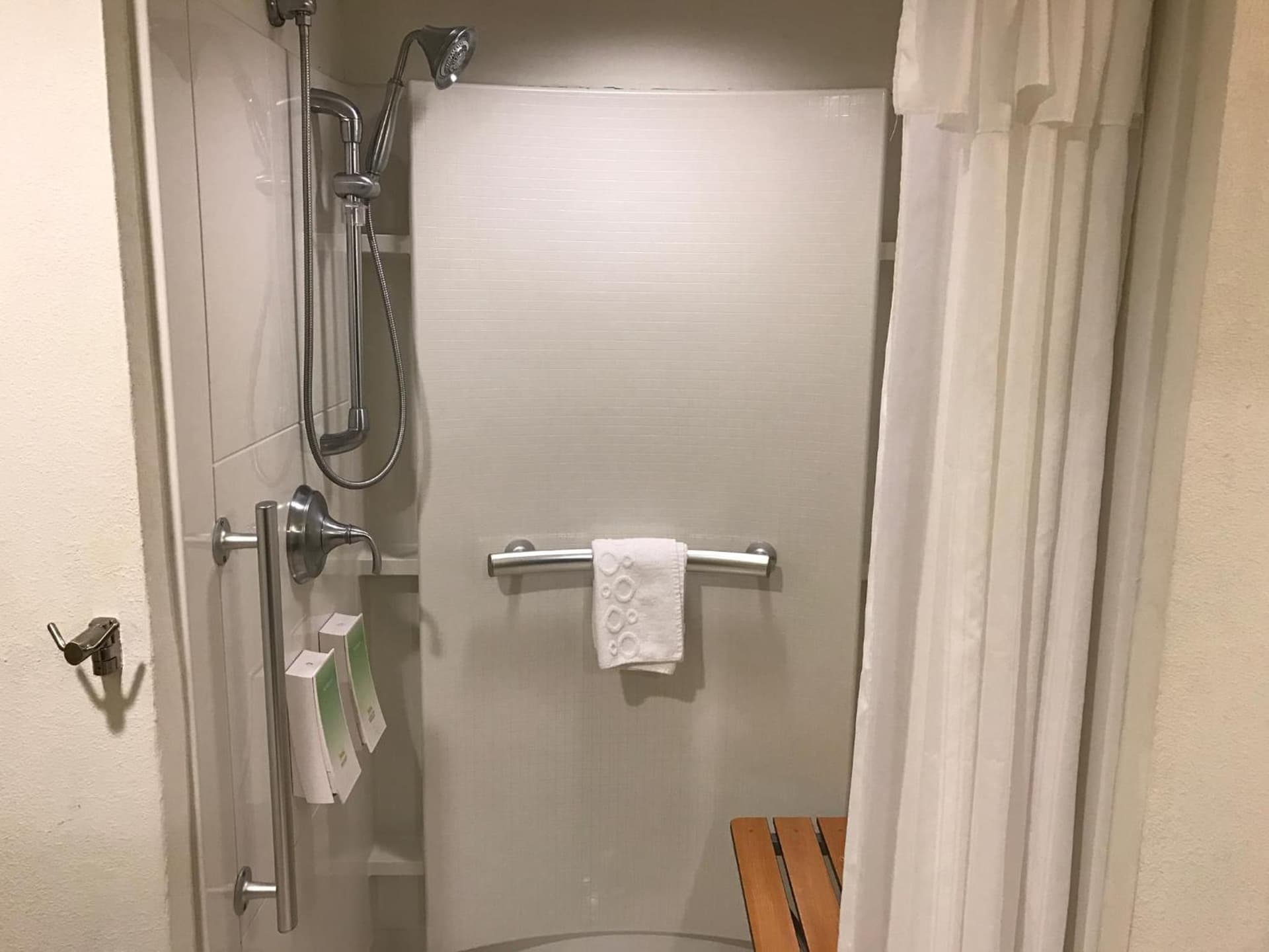 Home2 Suites by Hilton Rahway gallery photo in Rahway, NJ — image 21