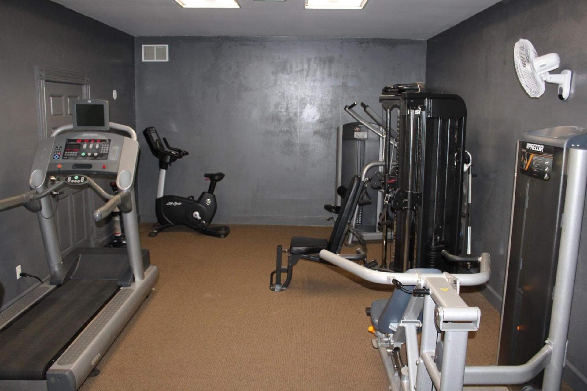 Nuks Executive Suites gallery photo in De Pere, WI — image 59