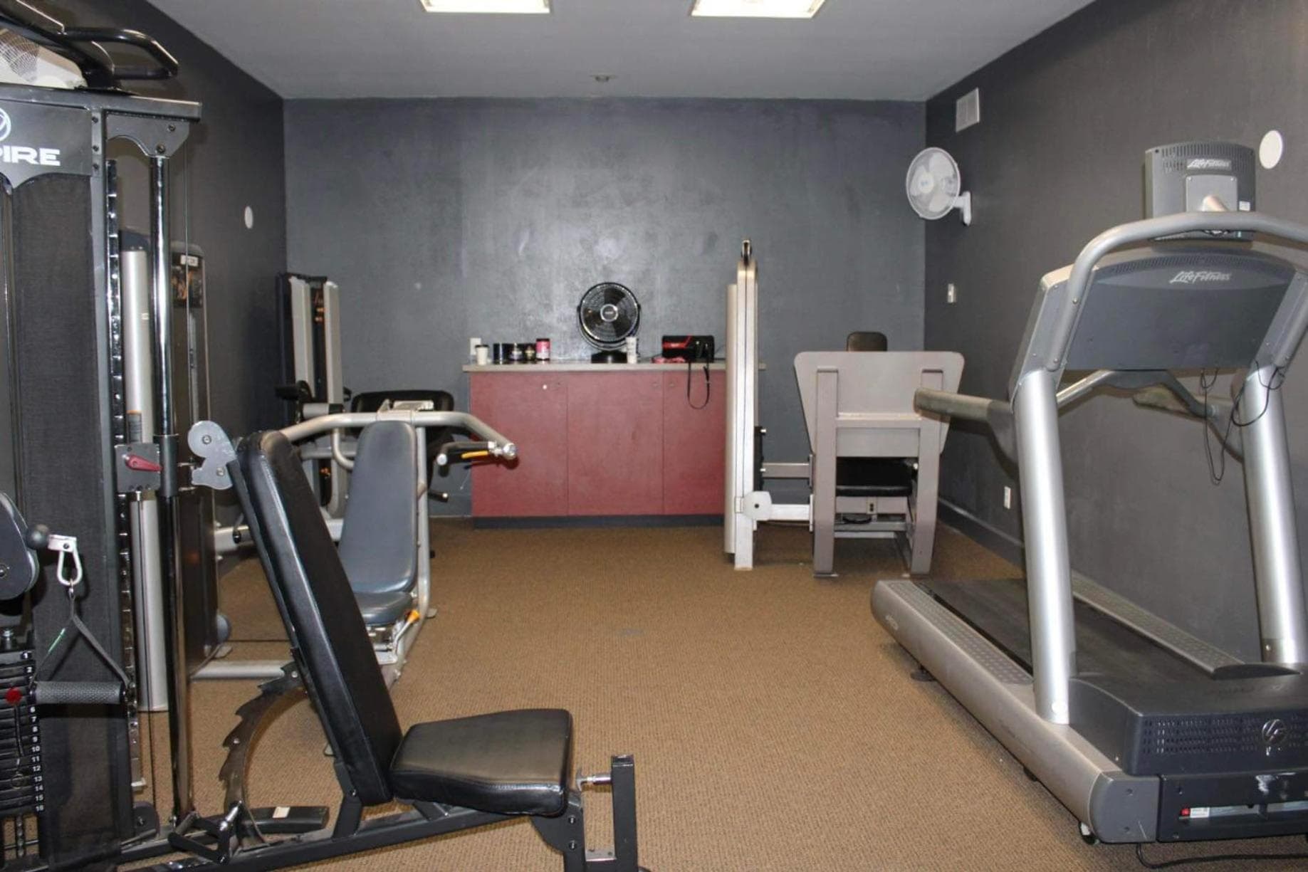 Nuks Executive Suites gallery photo in De Pere, WI — image 34