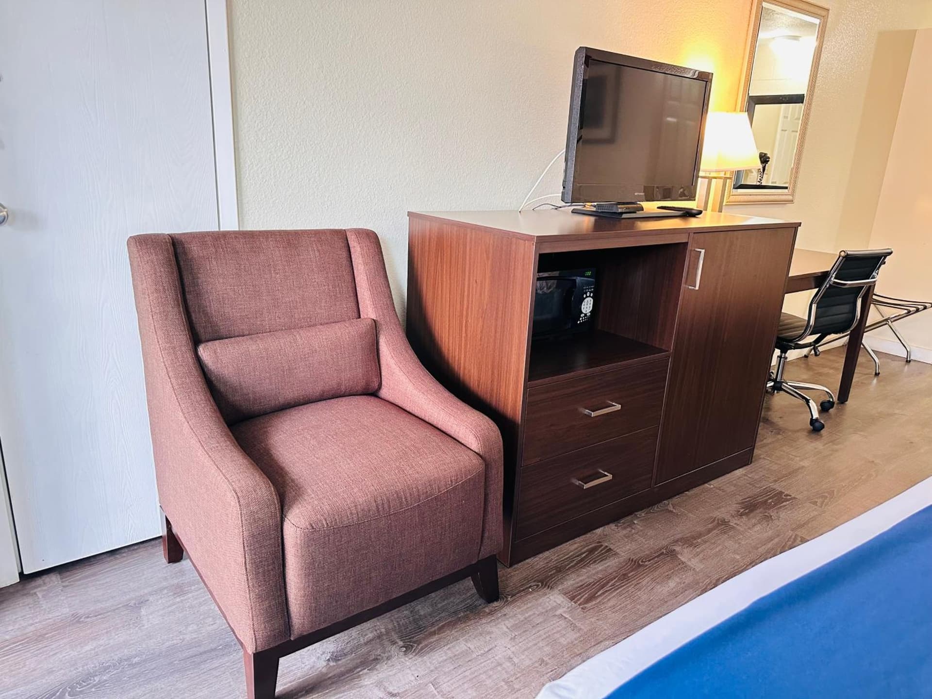Northwoods Motel gallery photo in Blaine, WA — image 8